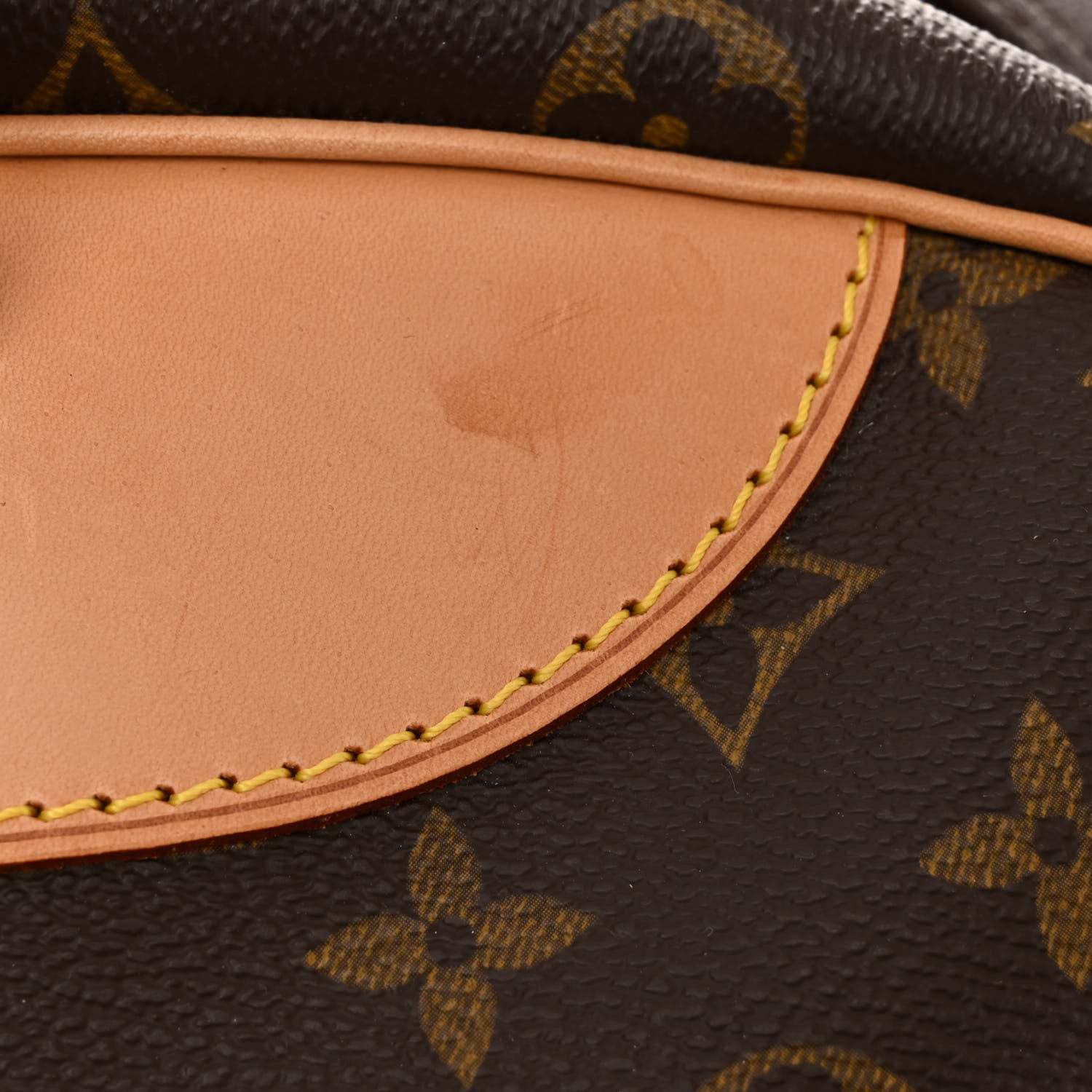 Louis Vuitton Monogram Evasion Sports Bag 10 of 10