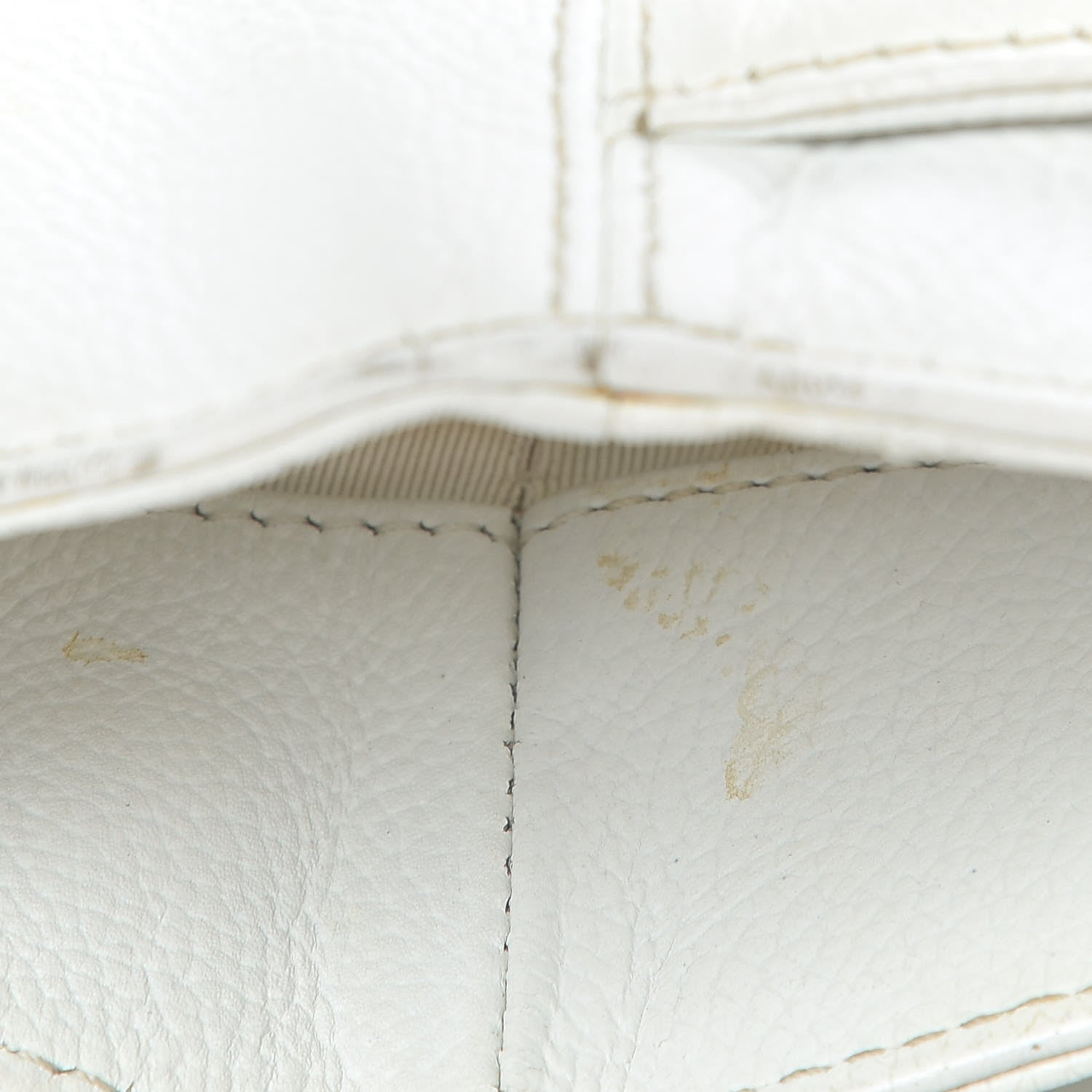 Chanel Calfskin Cerf Executive Shopper Tote White 11 of 33