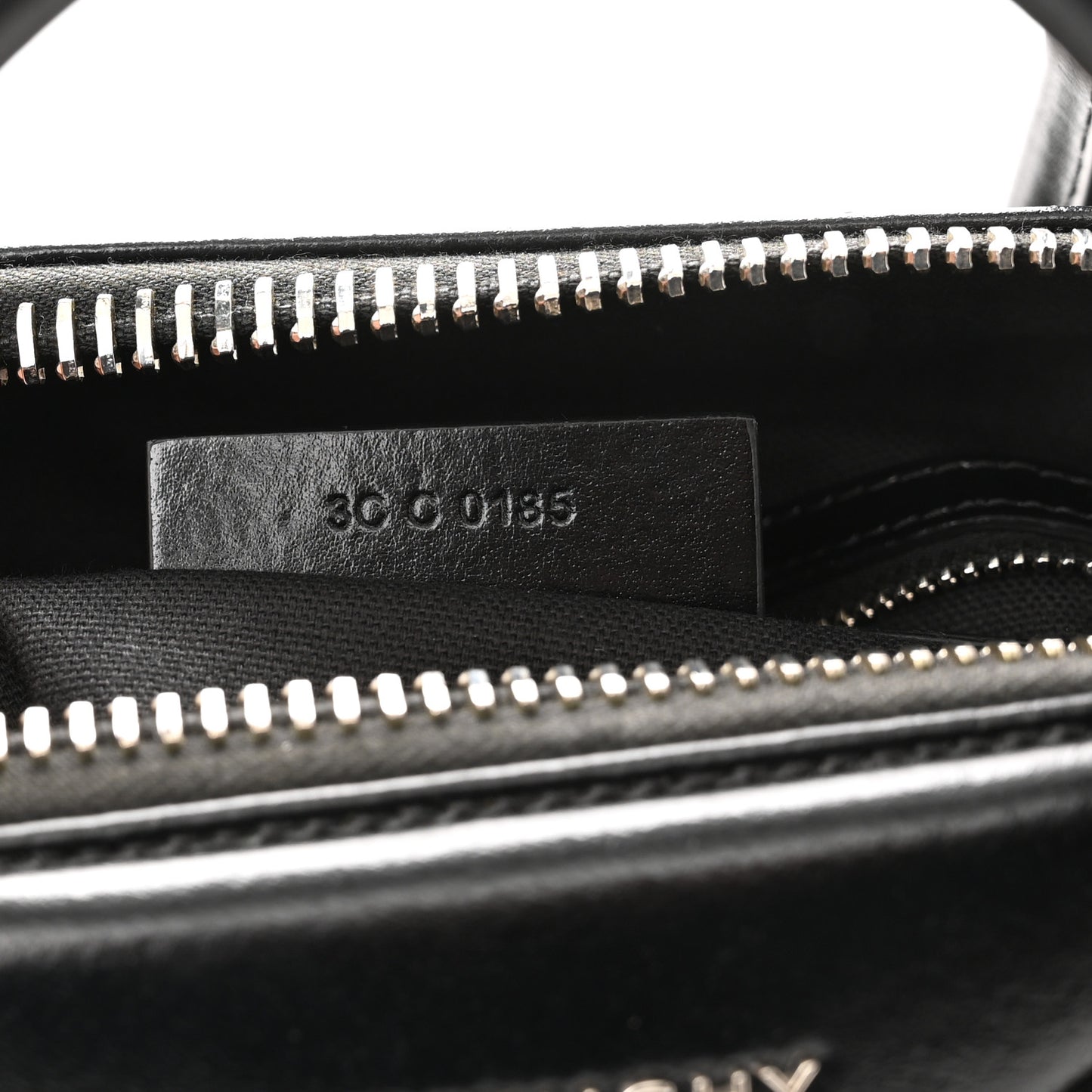 Shiny Lord Calfskin Small Antigona Black