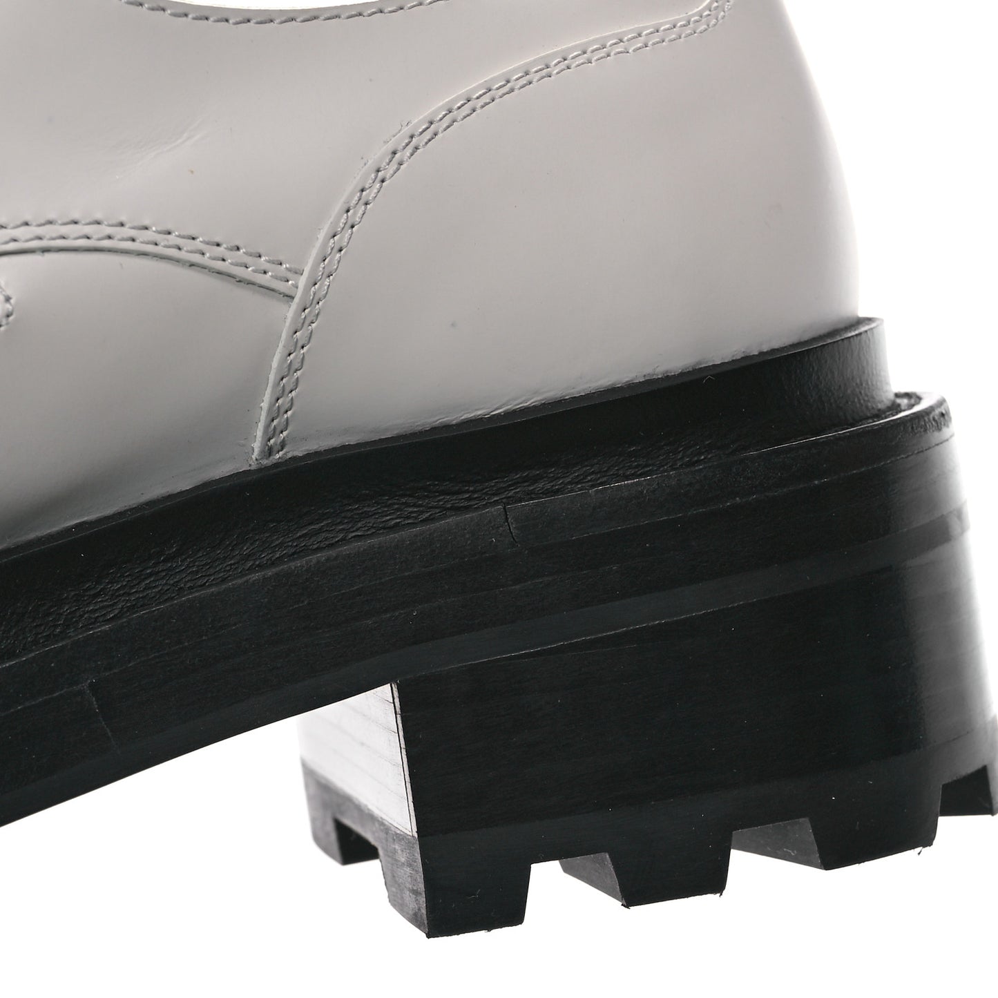 Glossed Calfskin First Derby 37.5 Beige Glaise