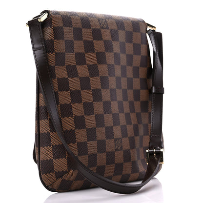 Louis Vuitton Damier Ebene Musette Salsa 2 of 8
