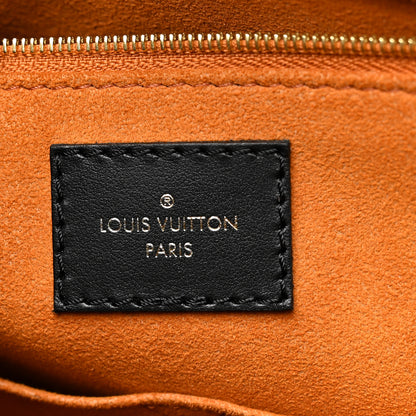 Louis Vuitton Empreinte Monogram Giant Onthego MM Black 6 of 12