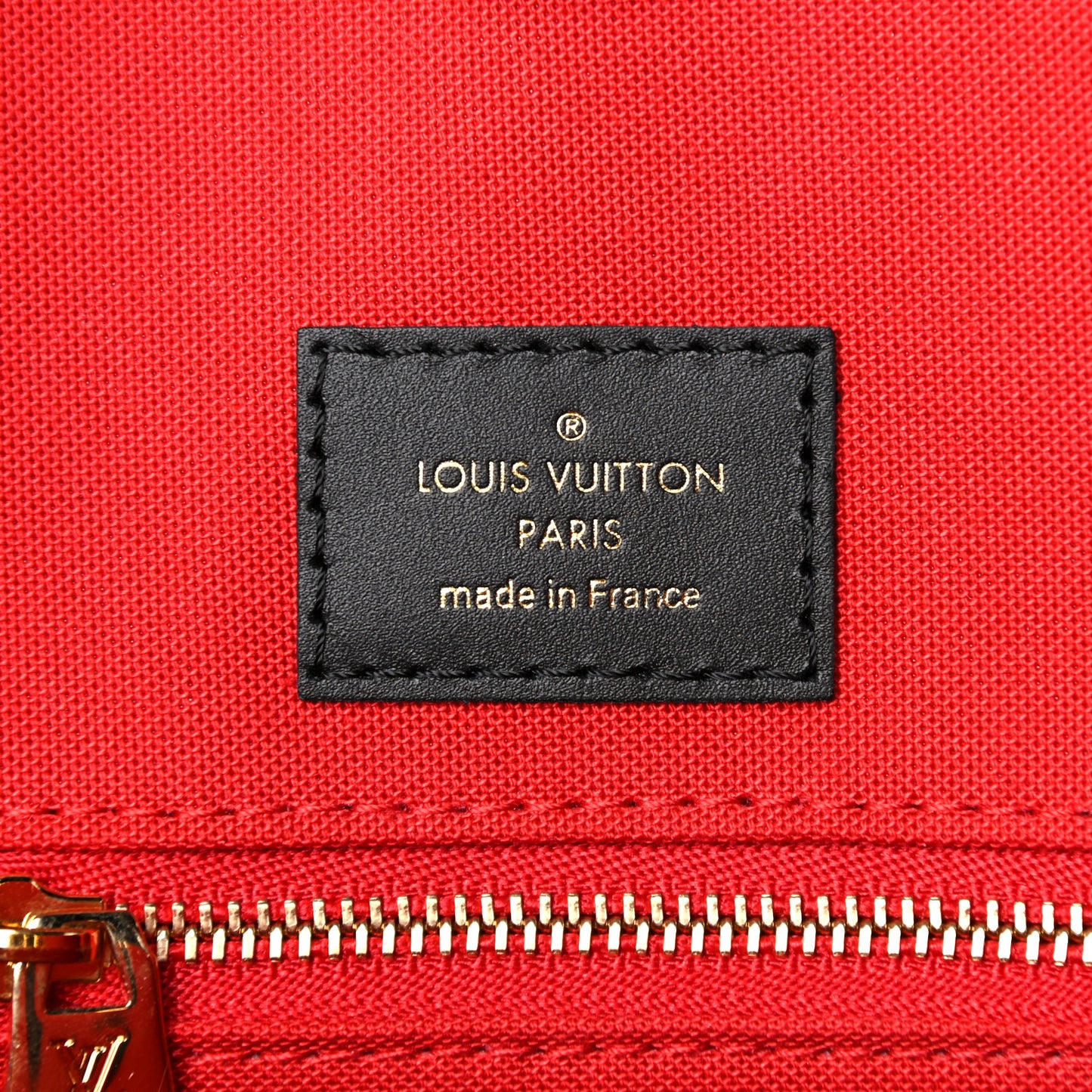 Reverse Monogram Giant Onthego MM