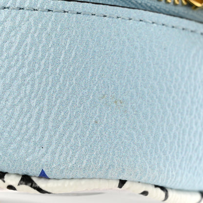 Louis Vuitton Monogram Giant Hamptons Beach Pouch Blue 11 of 11