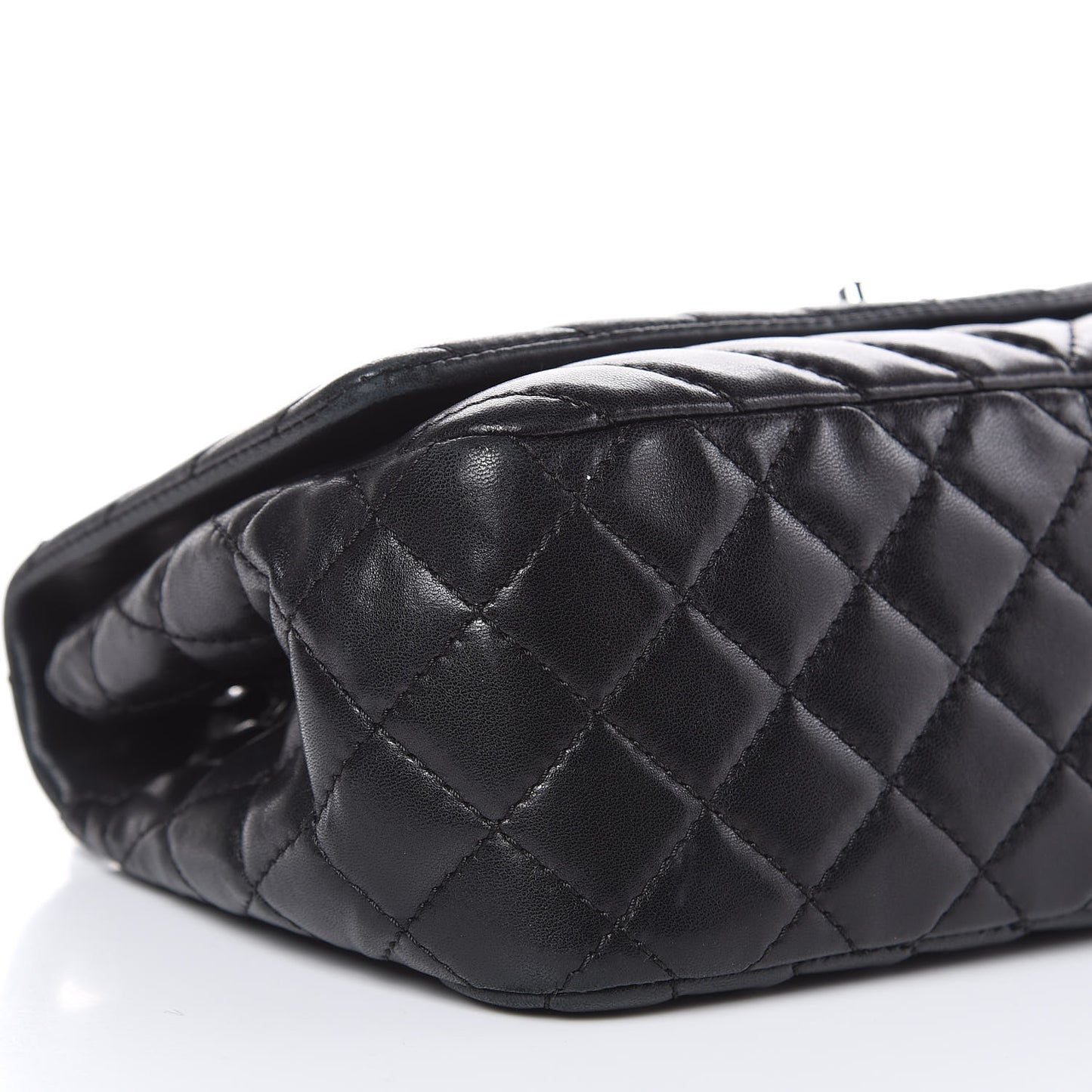 Lambskin Surpique Chevron Medium Single Flap Black