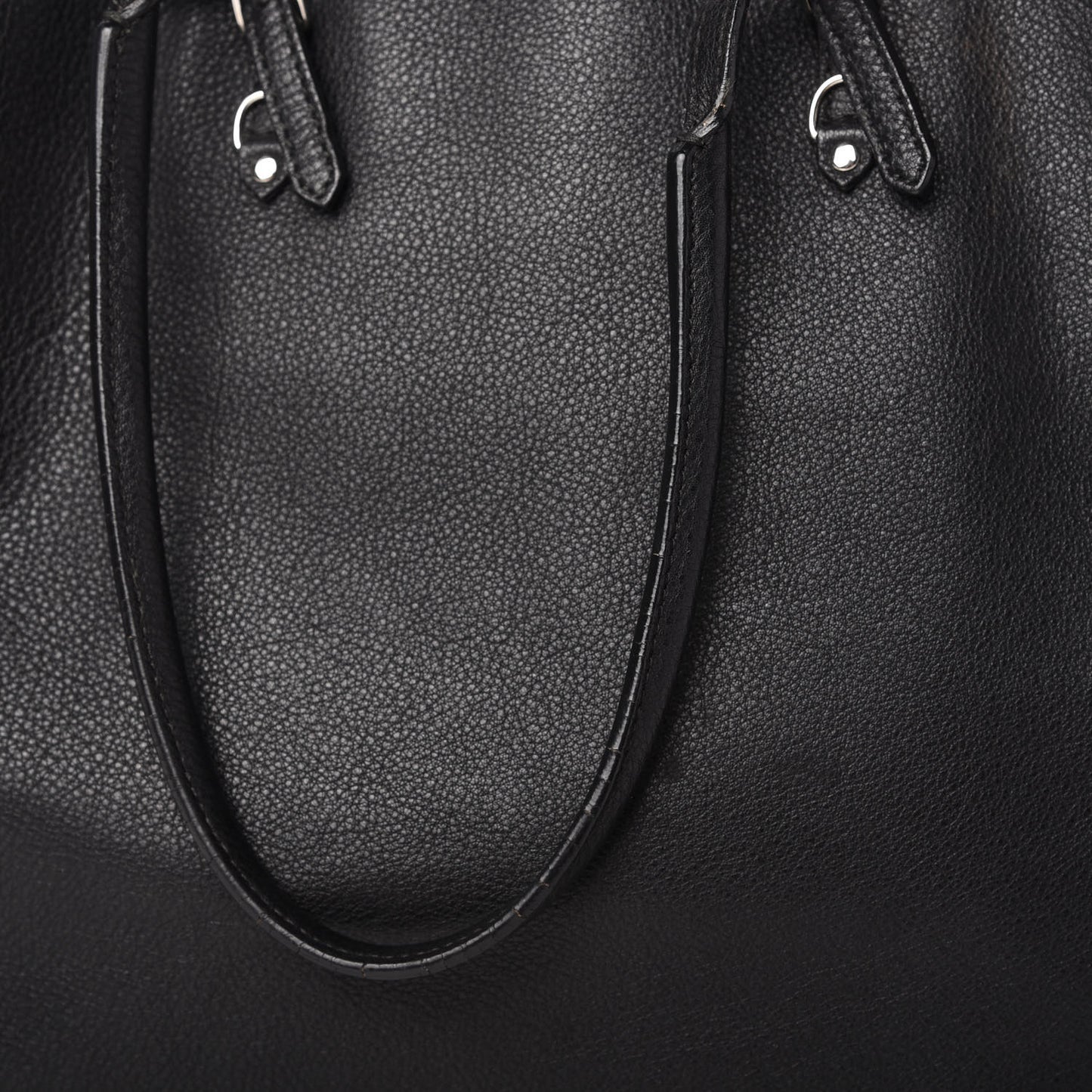 Grained Calfskin Silver Metallic Edge Hardware Papier A4 Tote Black