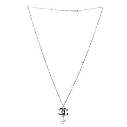 Chanel Enamel Pearl CC Baroque Pendant Necklace Black Gold 3 of 5