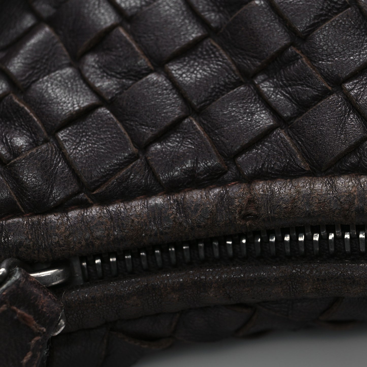 Nappa Intrecciato Large Veneta Hobo Ebano