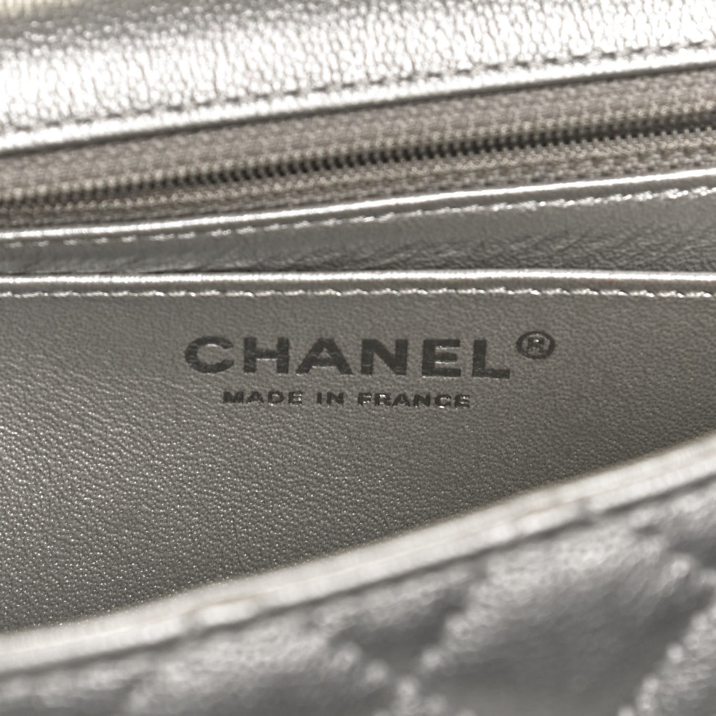 Metallic Grained Calfskin Quilted 2.55 Reissue Mini Flap Silver