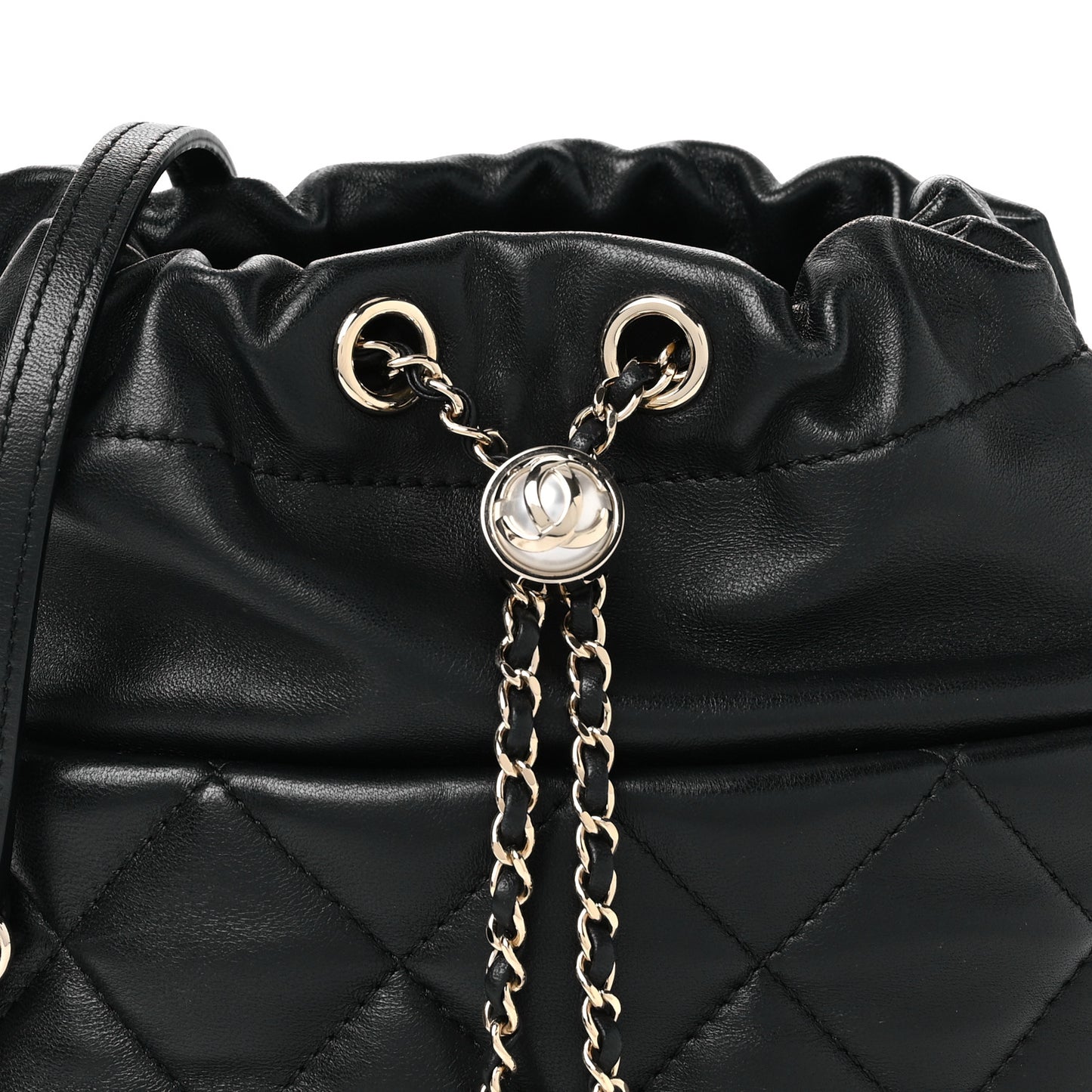 Lambskin Quilted Pearl Bucket Bag Black