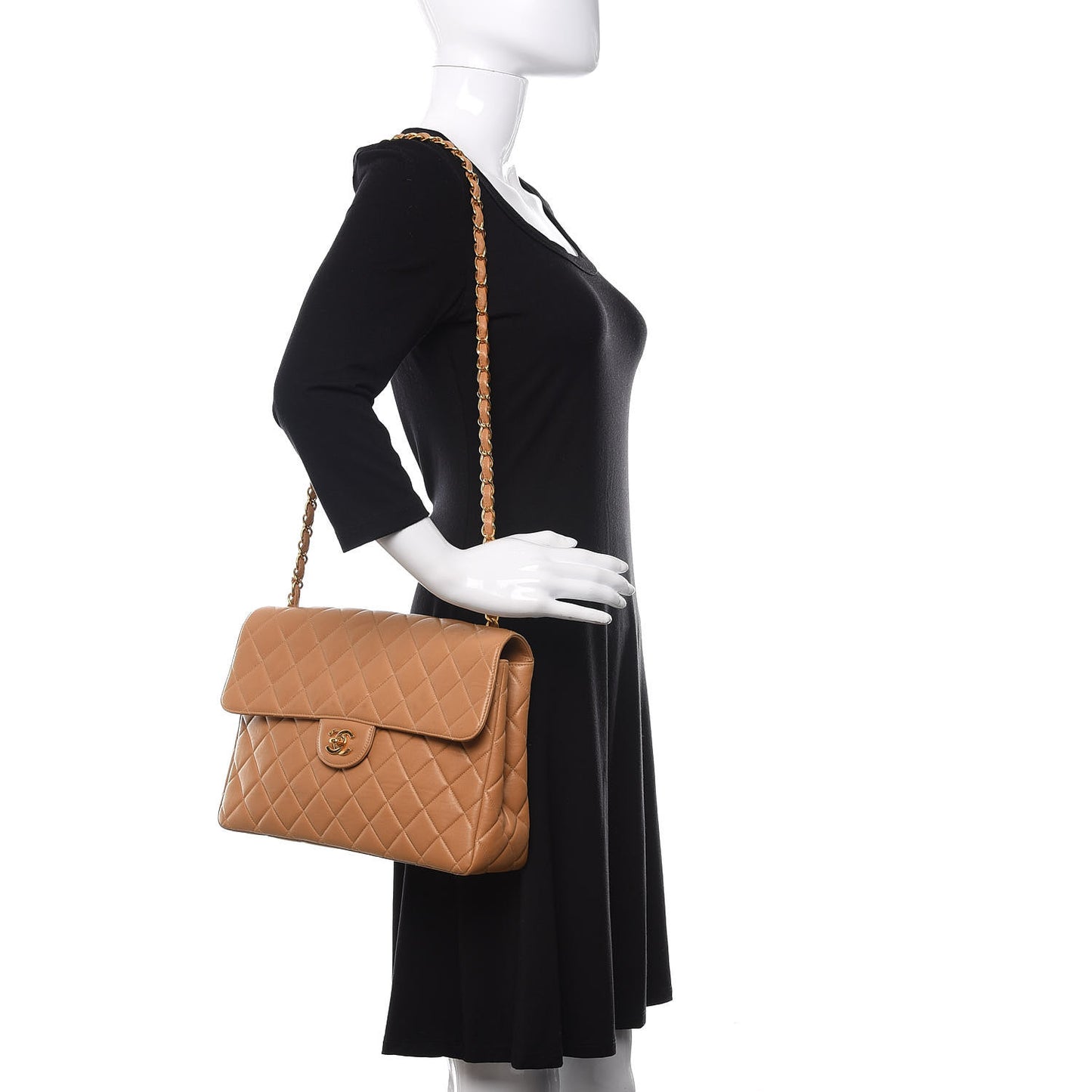 Lambskin Quilted Maxi Single Flap Beige