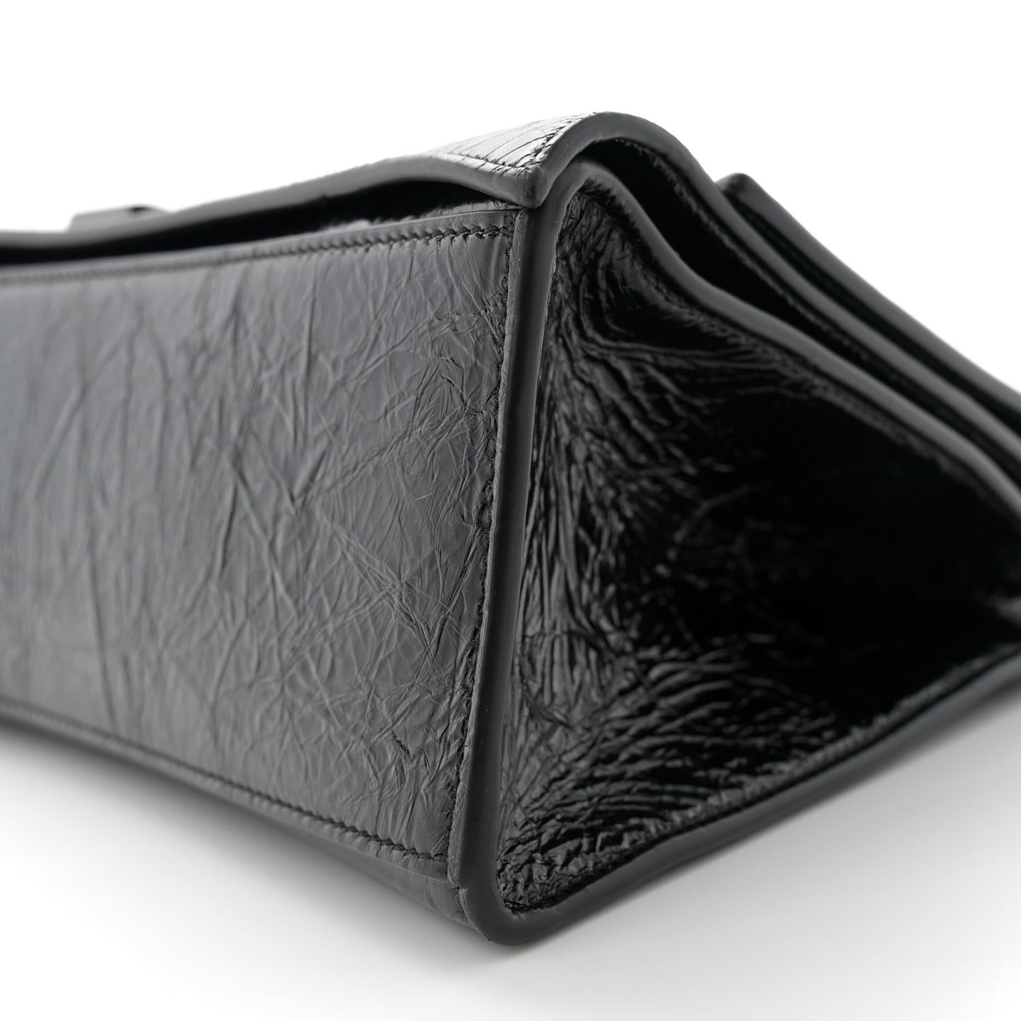 Crushed Calfskin Monochrome Medium Crush Chain Bag Black