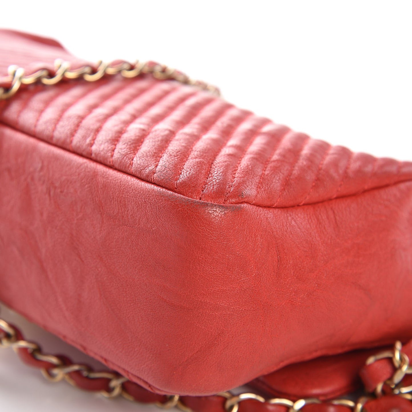 Calfskin Surpique Chevron Medium Flap Red