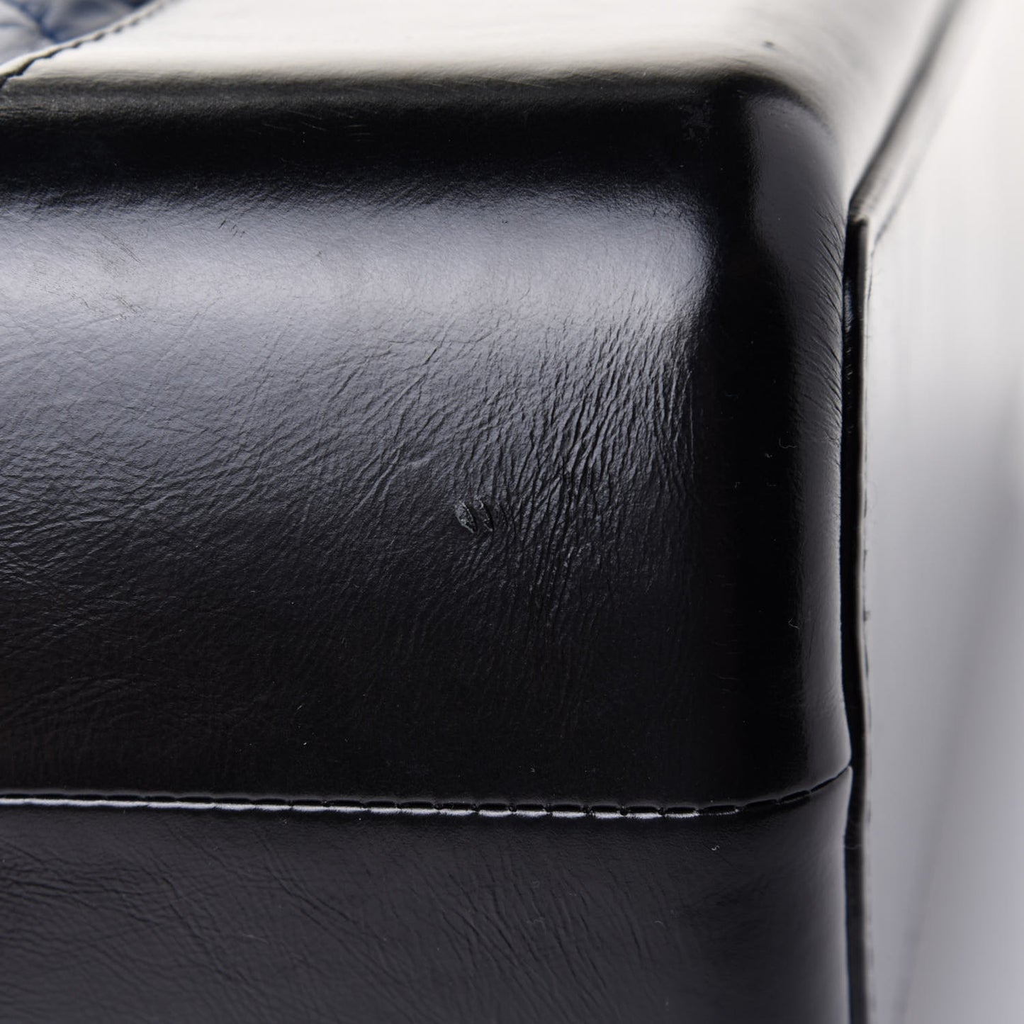 Aged Calfskin Quilted Maxi Gabrielle Hobo Navy Black