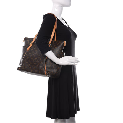 Louis Vuitton Monogram Totally MM 2 of 9