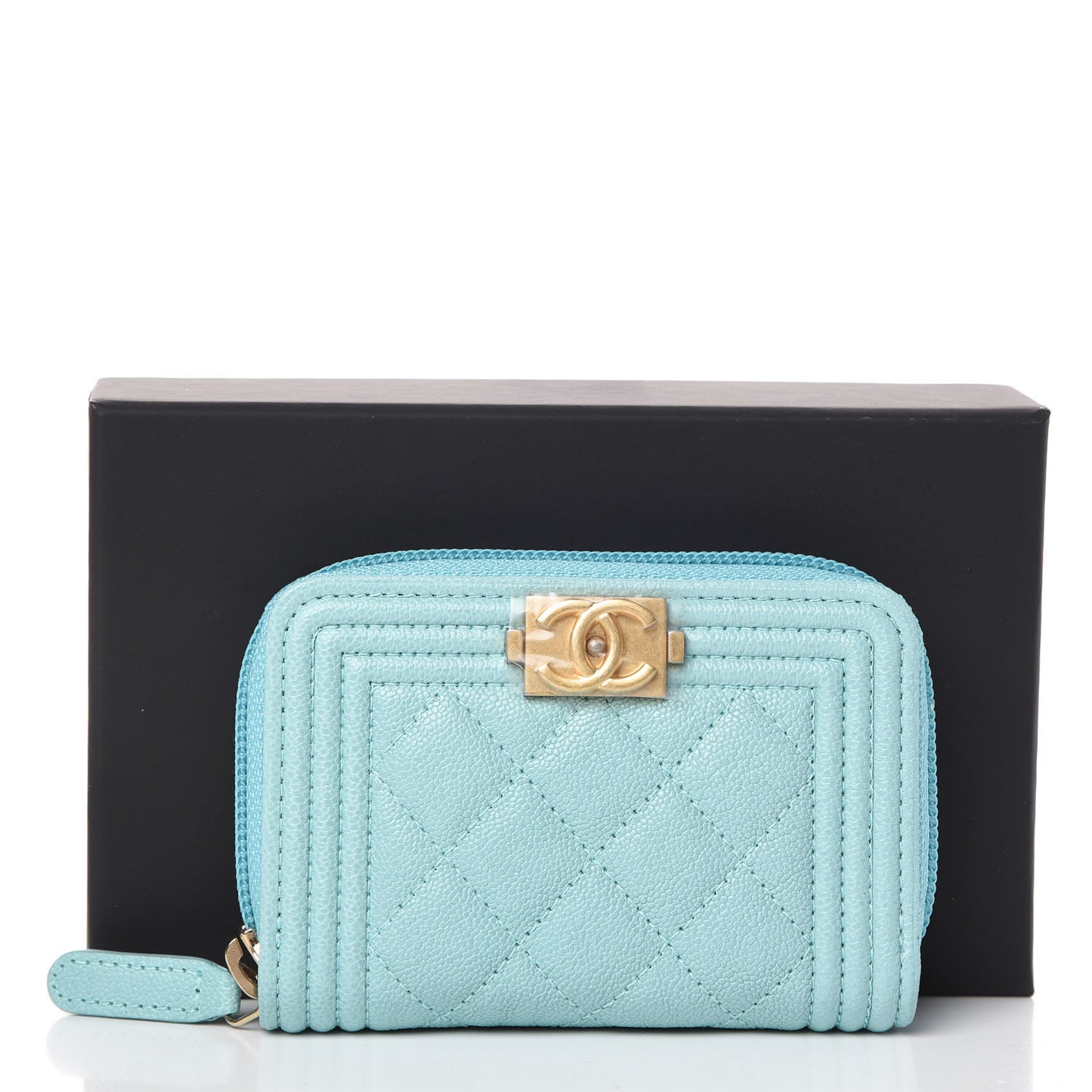 Caviar Quilted Boy Zip Around Card Holder Light Blue