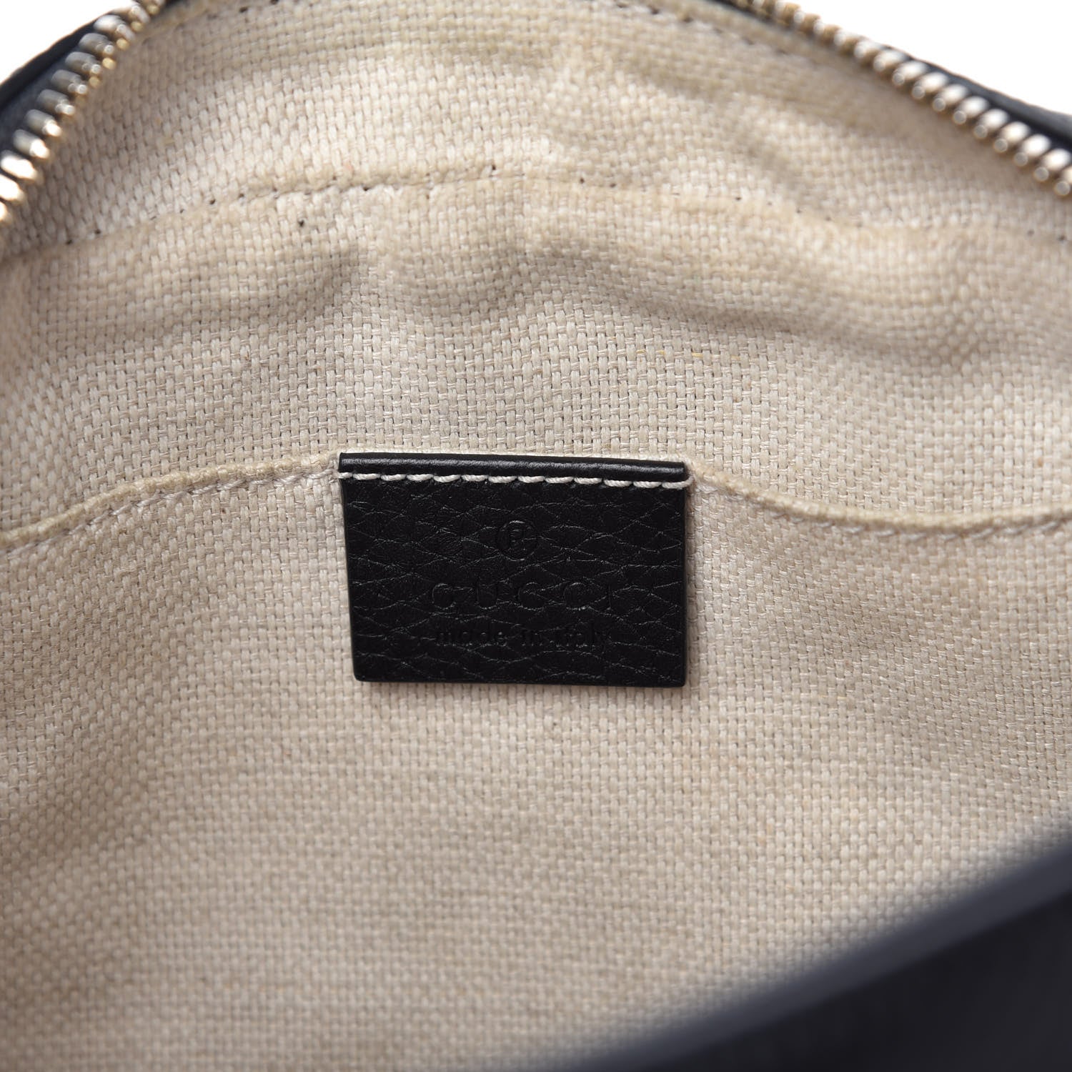 Gucci Pebbled Calfskin Small Soho Disco Bag Black 8 of 10