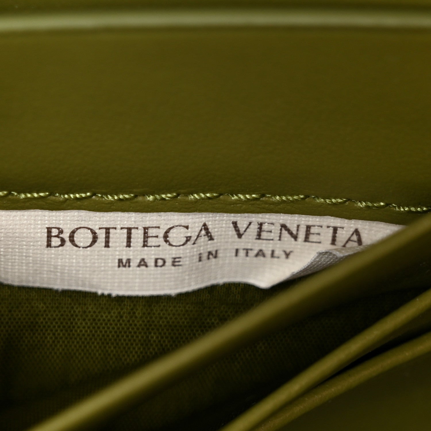 Bottega Veneta Nappa Intrecciato Long Andiamo Top Handle Clutch Matcha 7 of 8