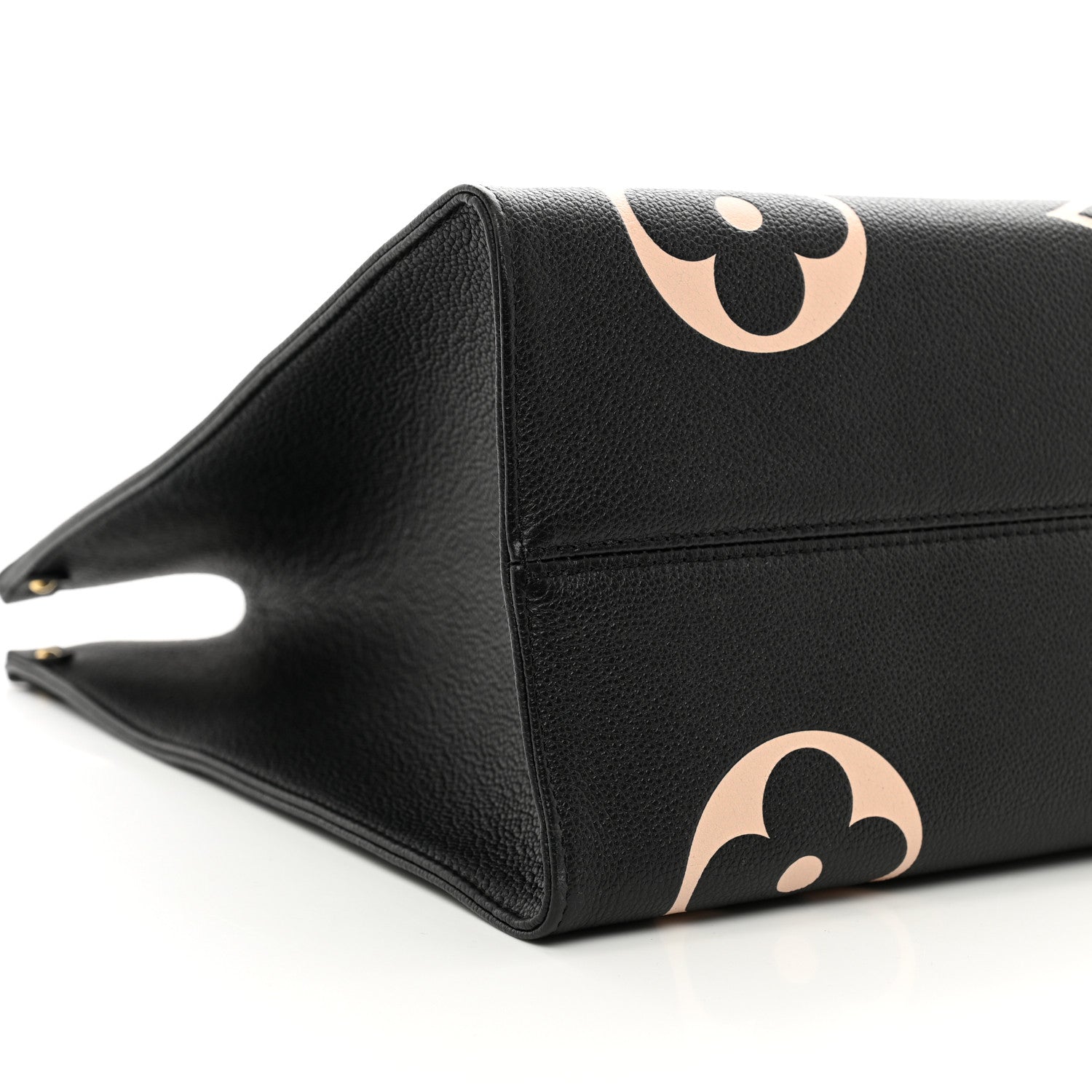 Louis Vuitton LOUIS VUITTON Empreinte Monogram Giant Onthego GM Black Beige 6 of 9