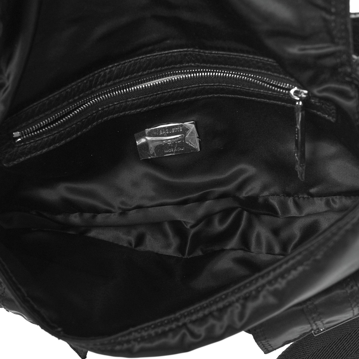 Fendi Econyl Cuoio Romano Multipocket Baguette Black 5 of 9