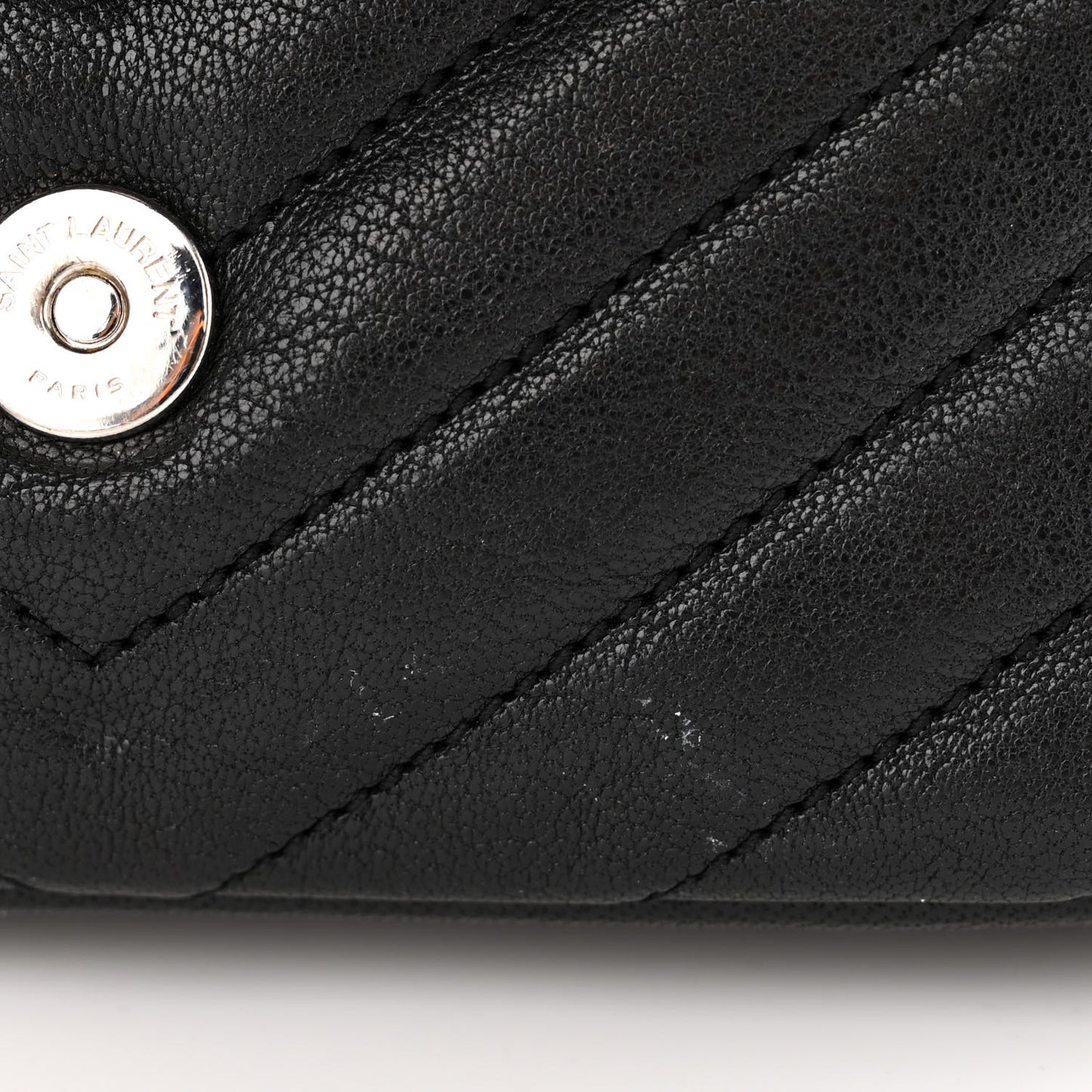 Sheepskin Matelasse Chevron Monogram College Chain Wallet Black