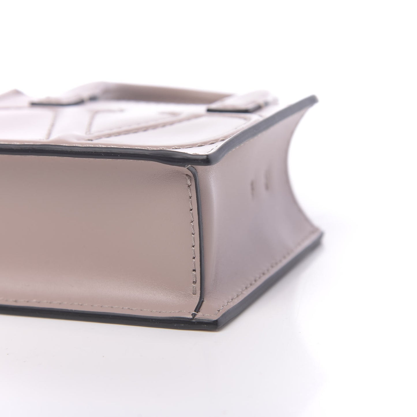 Calfskin Mini Vlogo Signature Pouch Poudre
