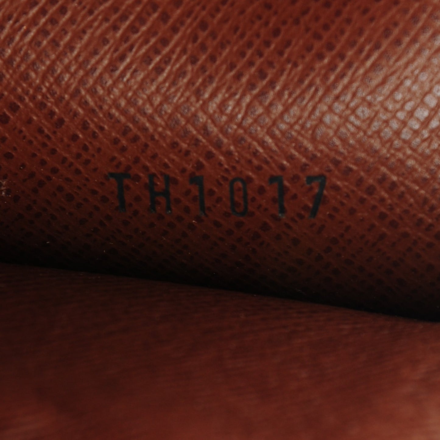 Monogram Poche Documents Portfolio Case 39