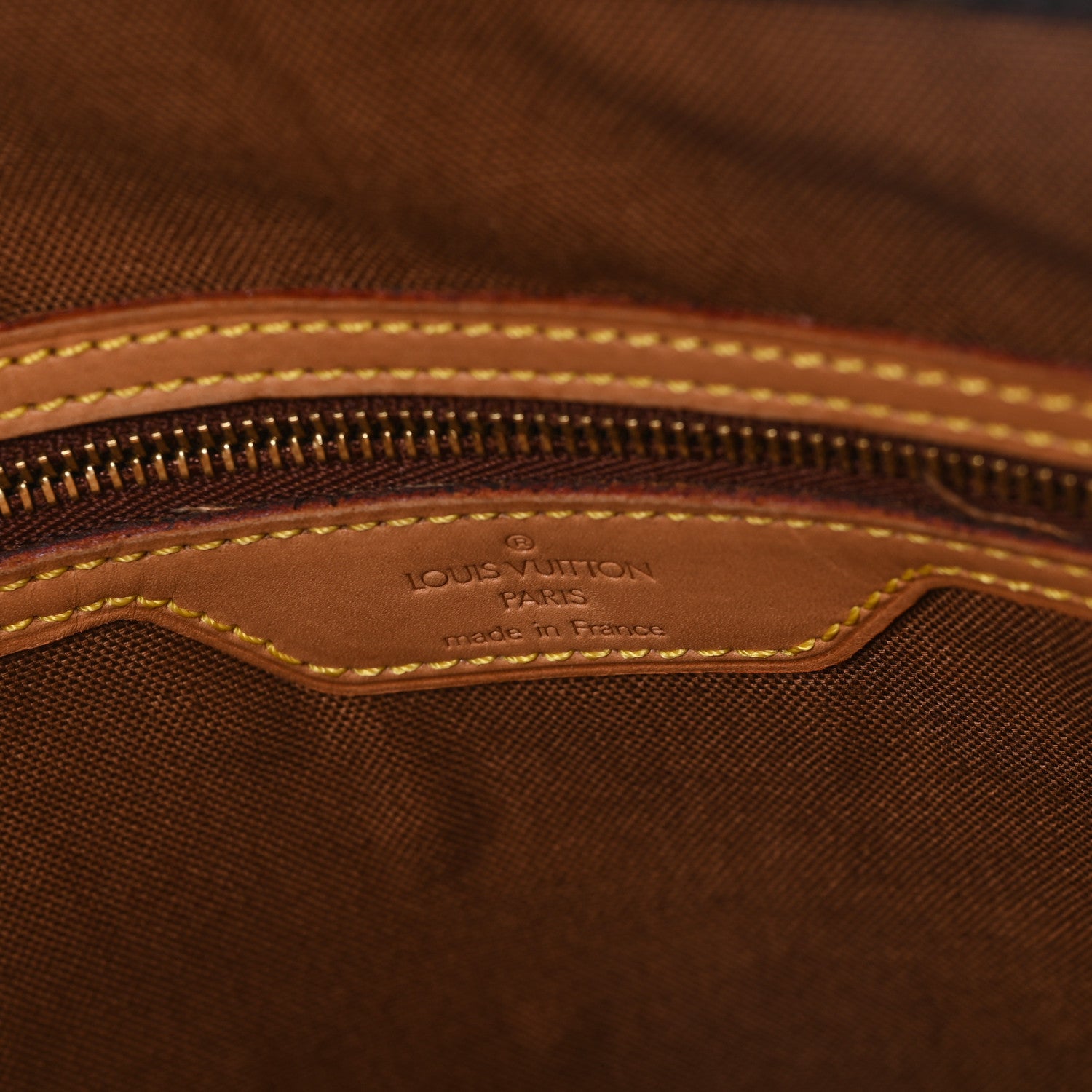 Louis Vuitton Monogram Cabas Mezzo 5 of 8