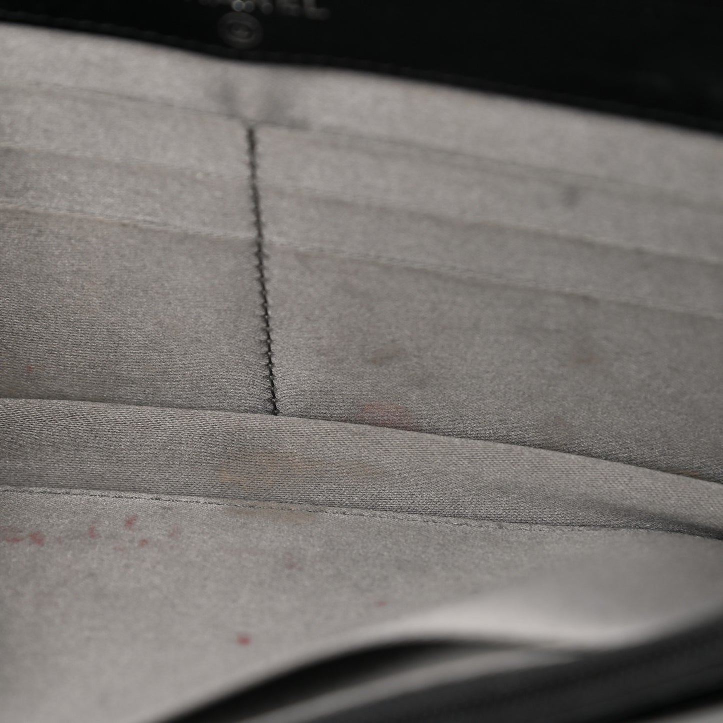 Lambskin Studded CC Wallet On Chain WOC Black