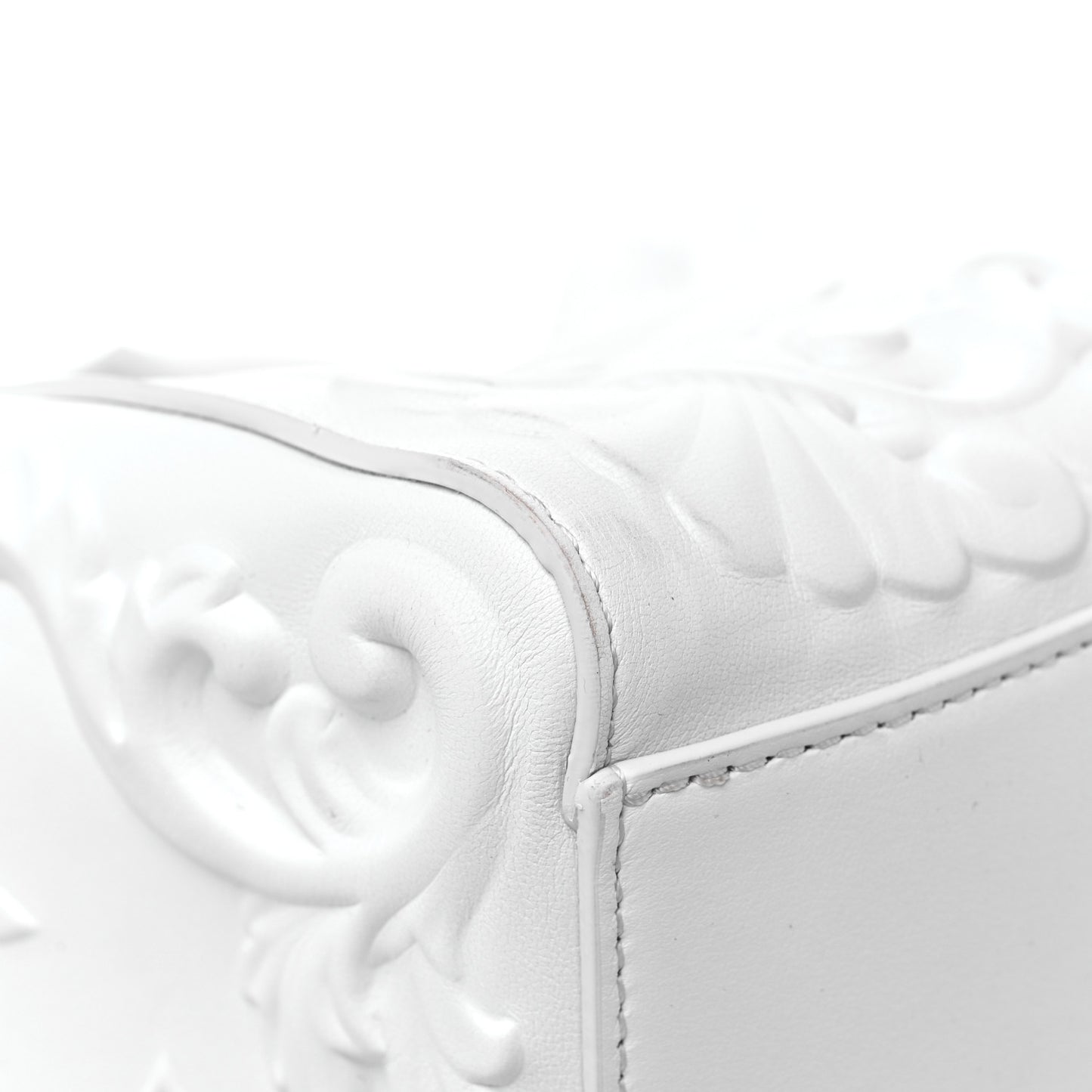 Calfskin LV Ornament Sac Plat 24H Optic White