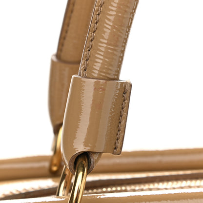 Saint Laurent Patent Medium Majorelle Beige 18 of 27