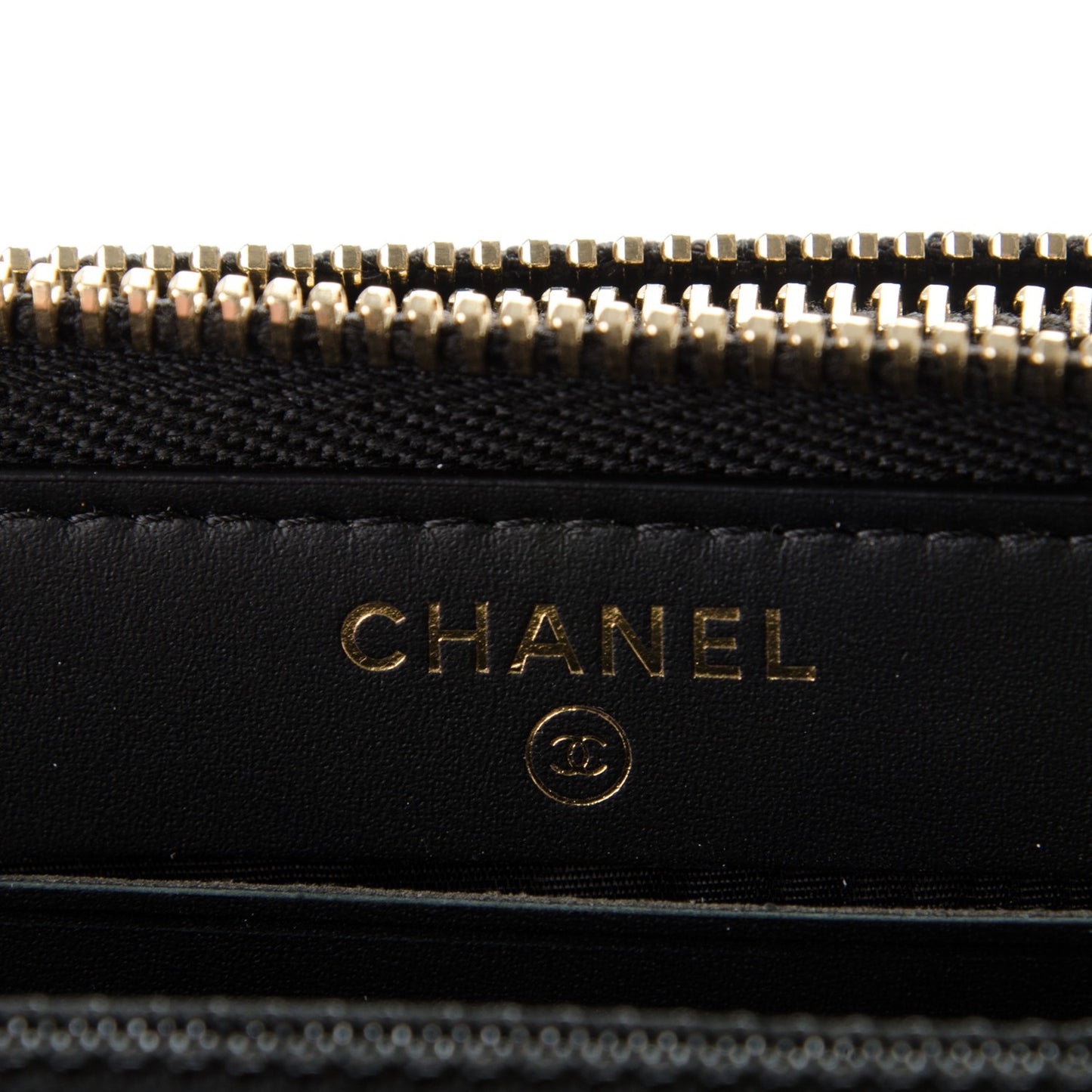 Caviar Quilted Large Gusset Double Zip Around Wallet Black
