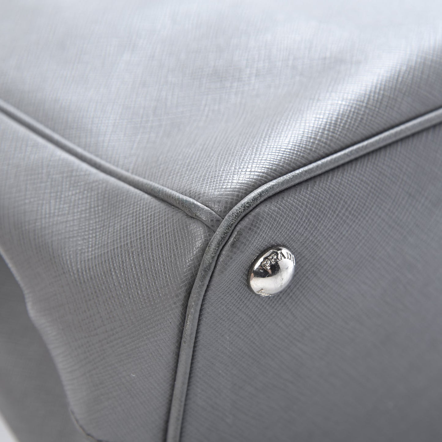 Saffiano Medium Galleria Double Zip Tote Marmo