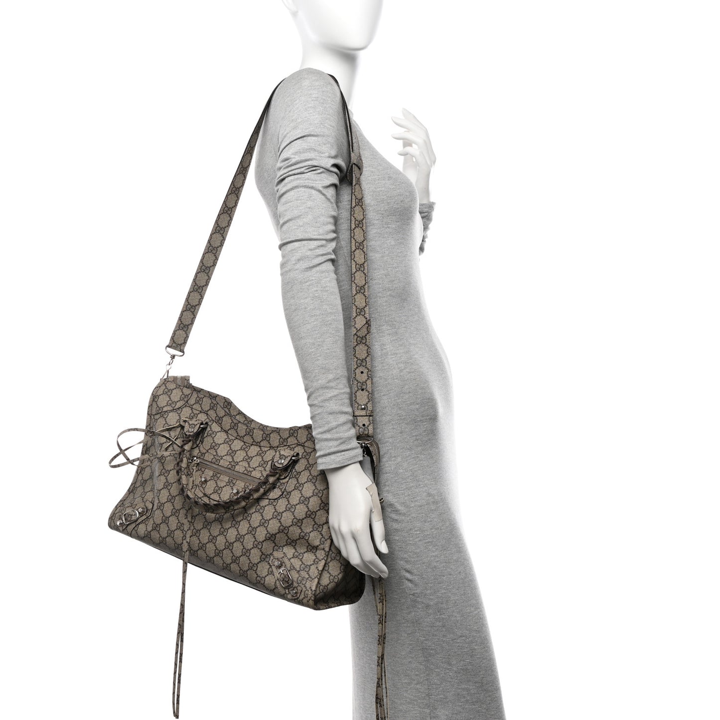 X GUCCI GG Supreme Monogram Neo Classic Silver Hardware City Beige Ebony