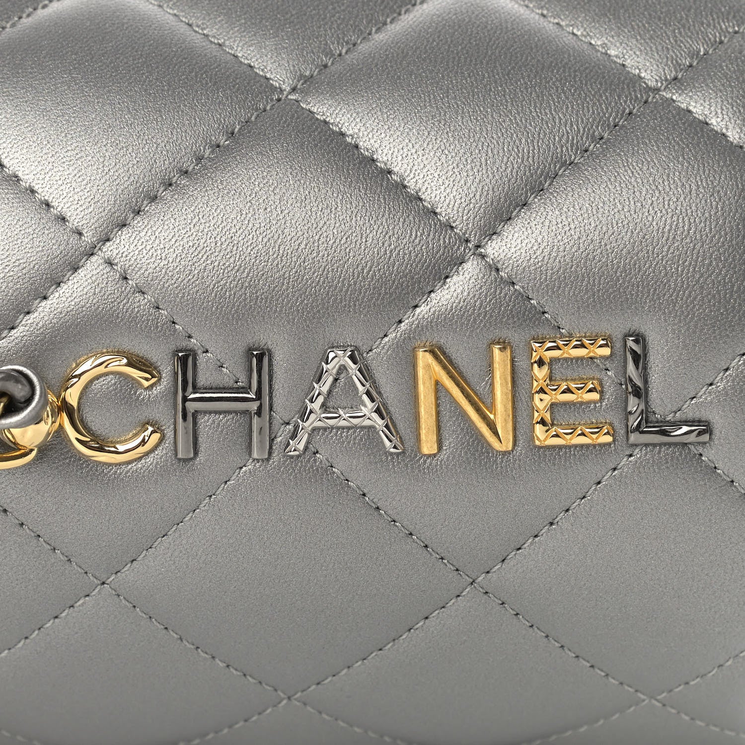 Chanel Metallic Lambskin Quilted Side Note Vanity Grey 10 of 10