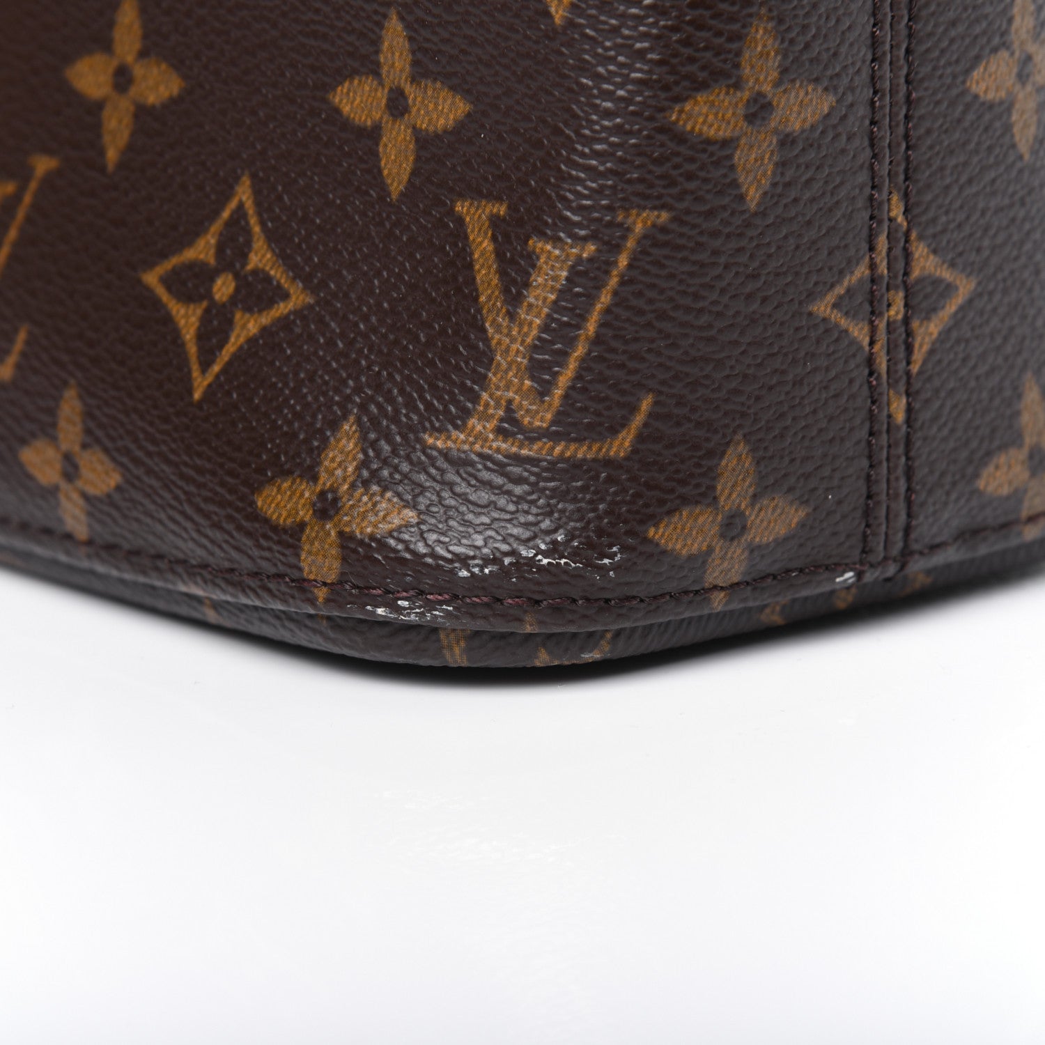 Louis Vuitton Monogram Luco 14 of 16