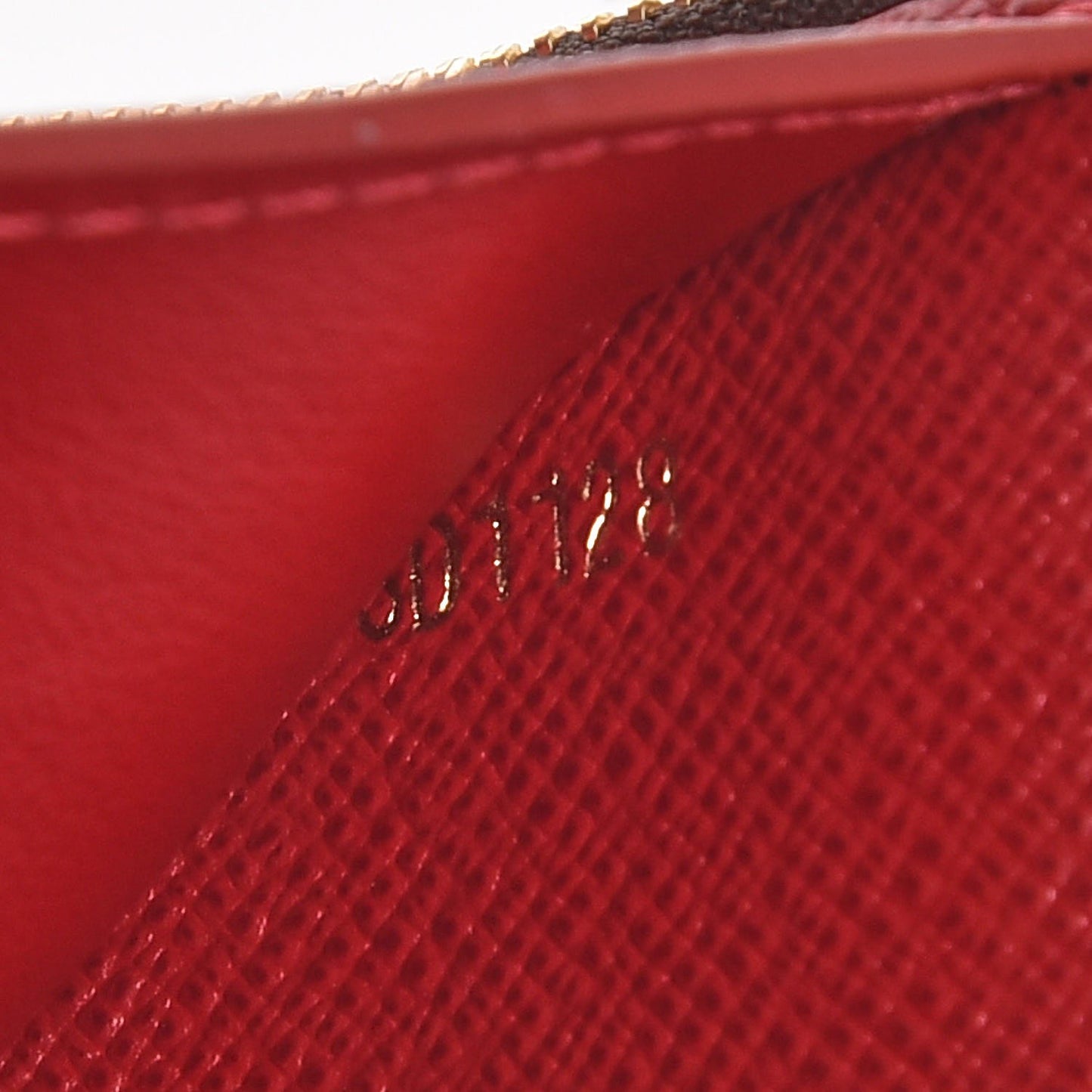 Damier Ebene Victorine Wallet Red