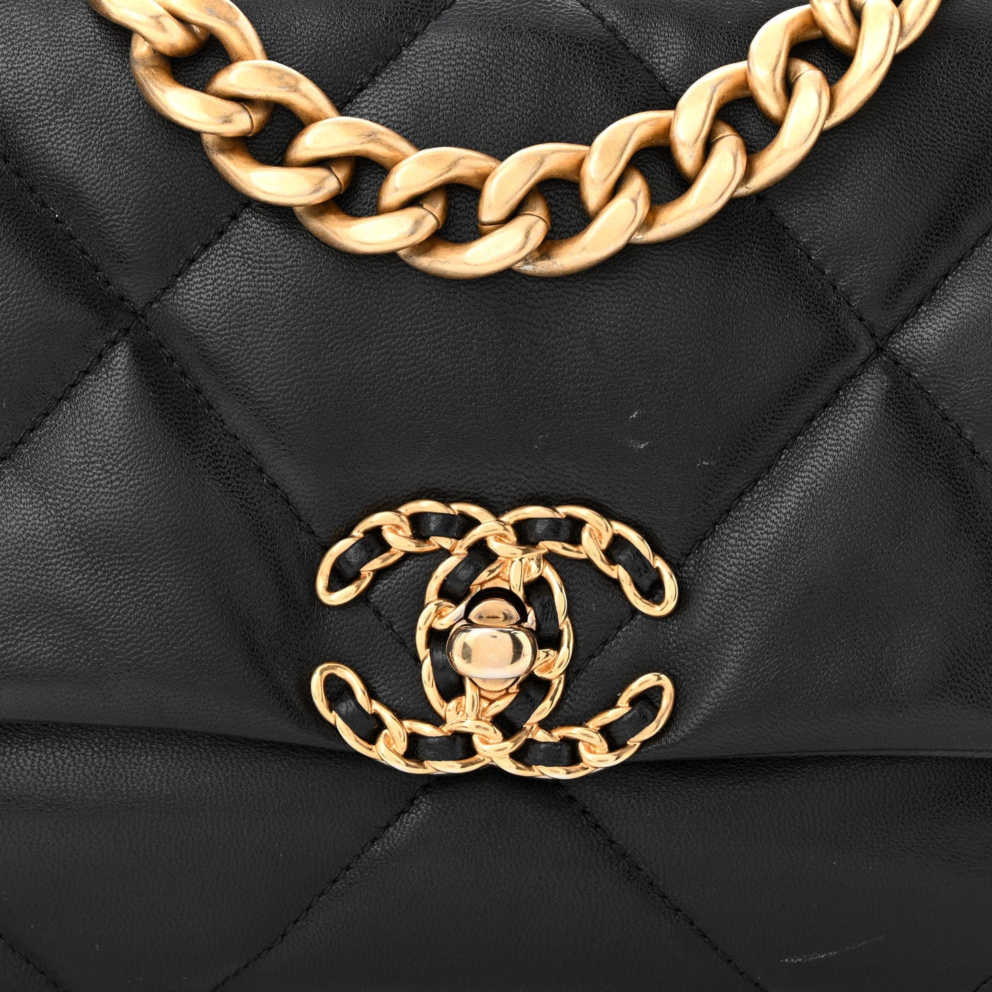 Goatskin Quilted Medium Chanel 19 Flap Black