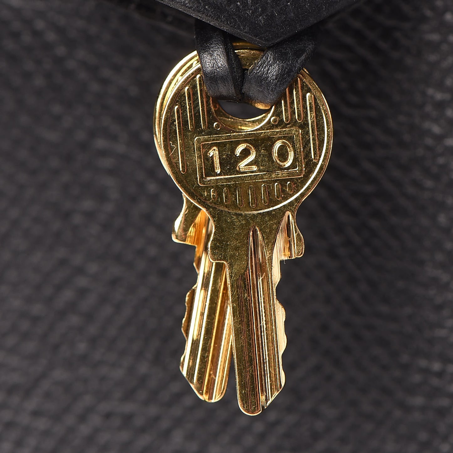 Epsom Kelly Sellier 28 Black