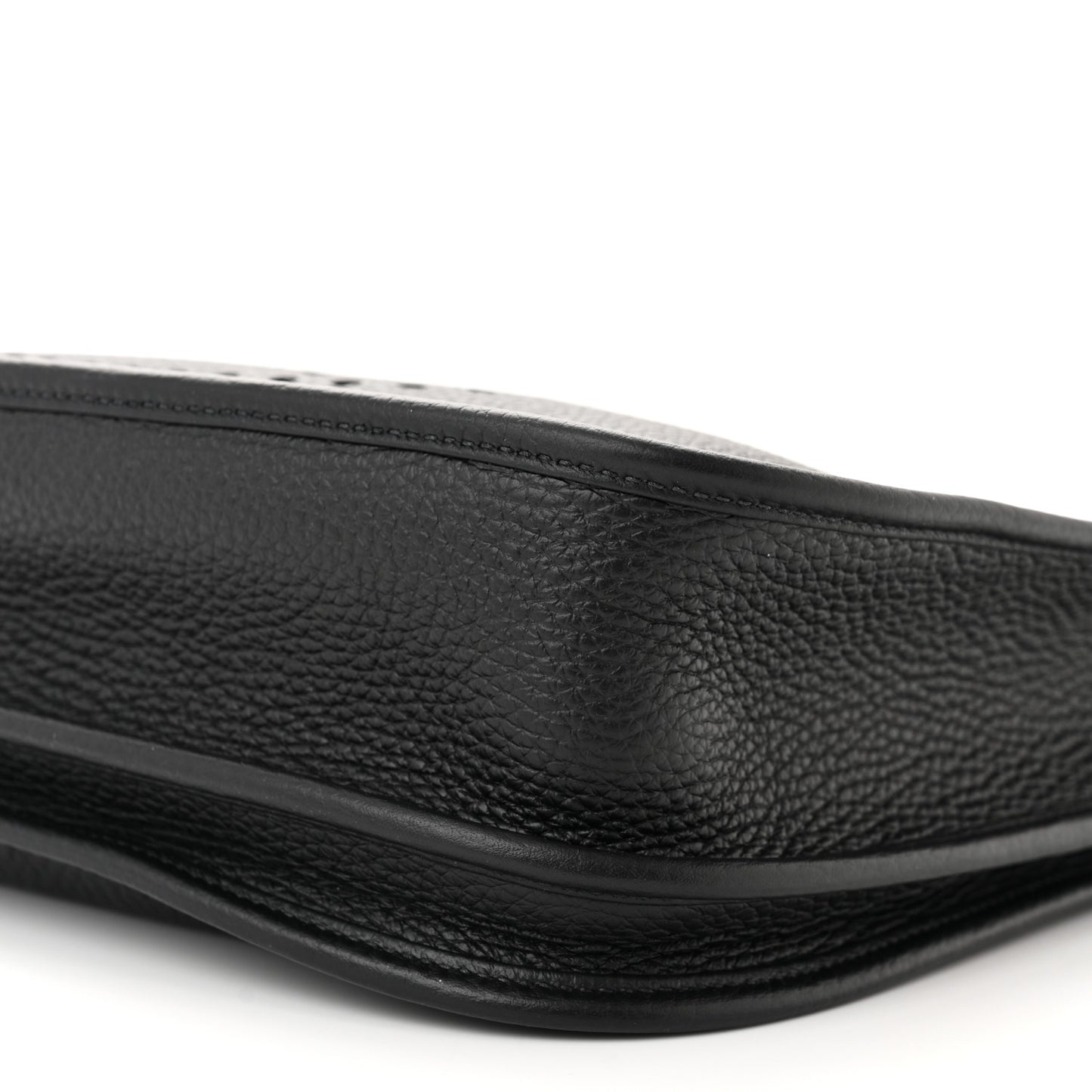 Taurillon Clemence Evelyne III PM Black