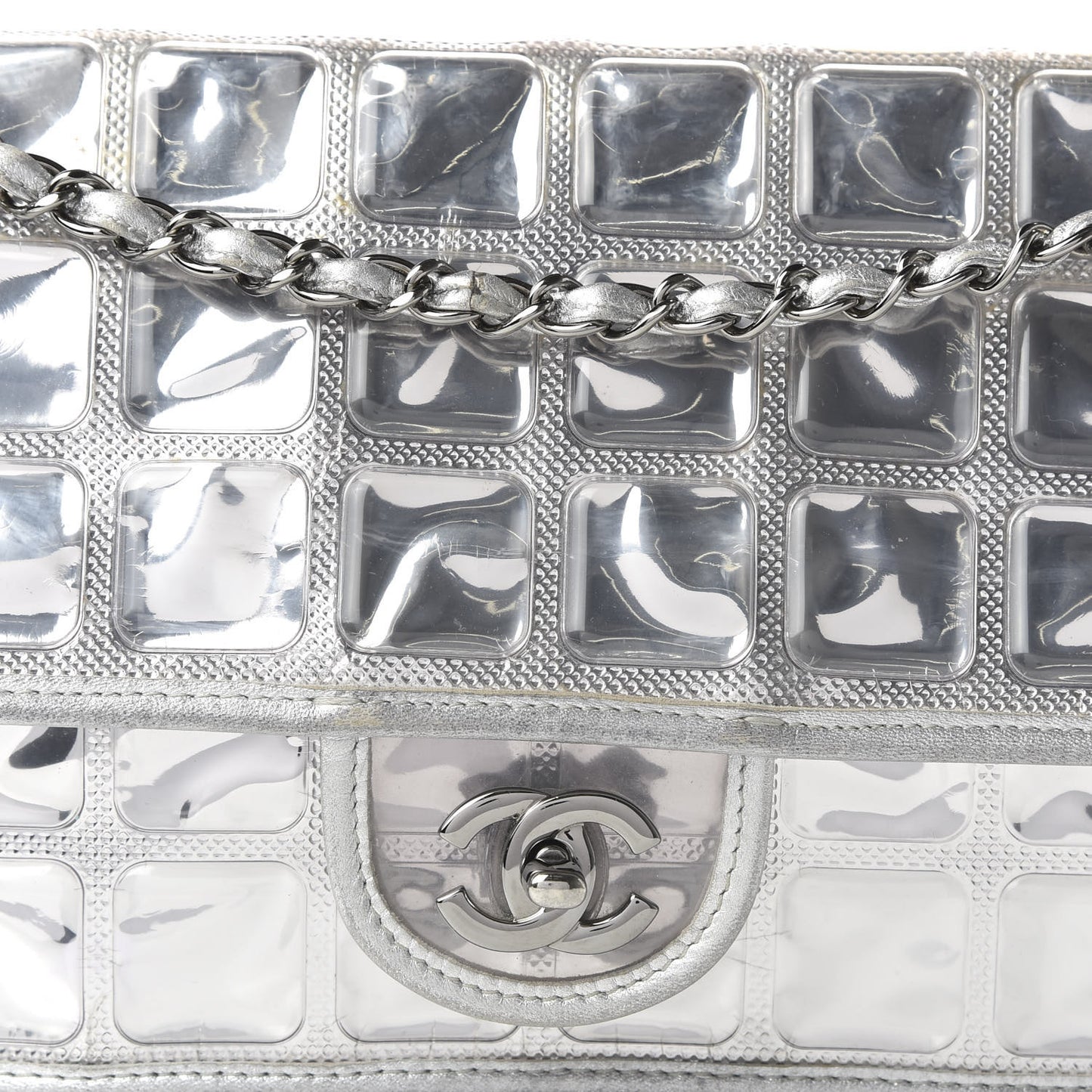 Vinyl Large Ice Cube Flap Silver