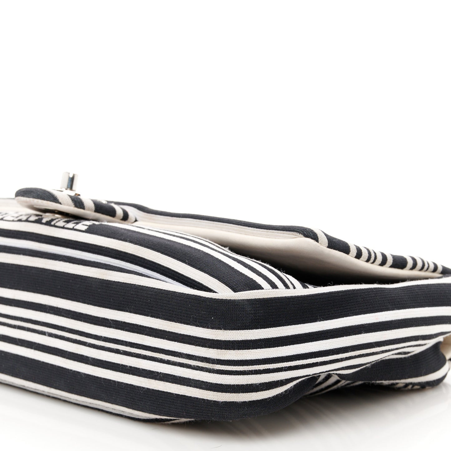 Mixed Fibers Lambskin Venise Biarritz Flap Bag Black White