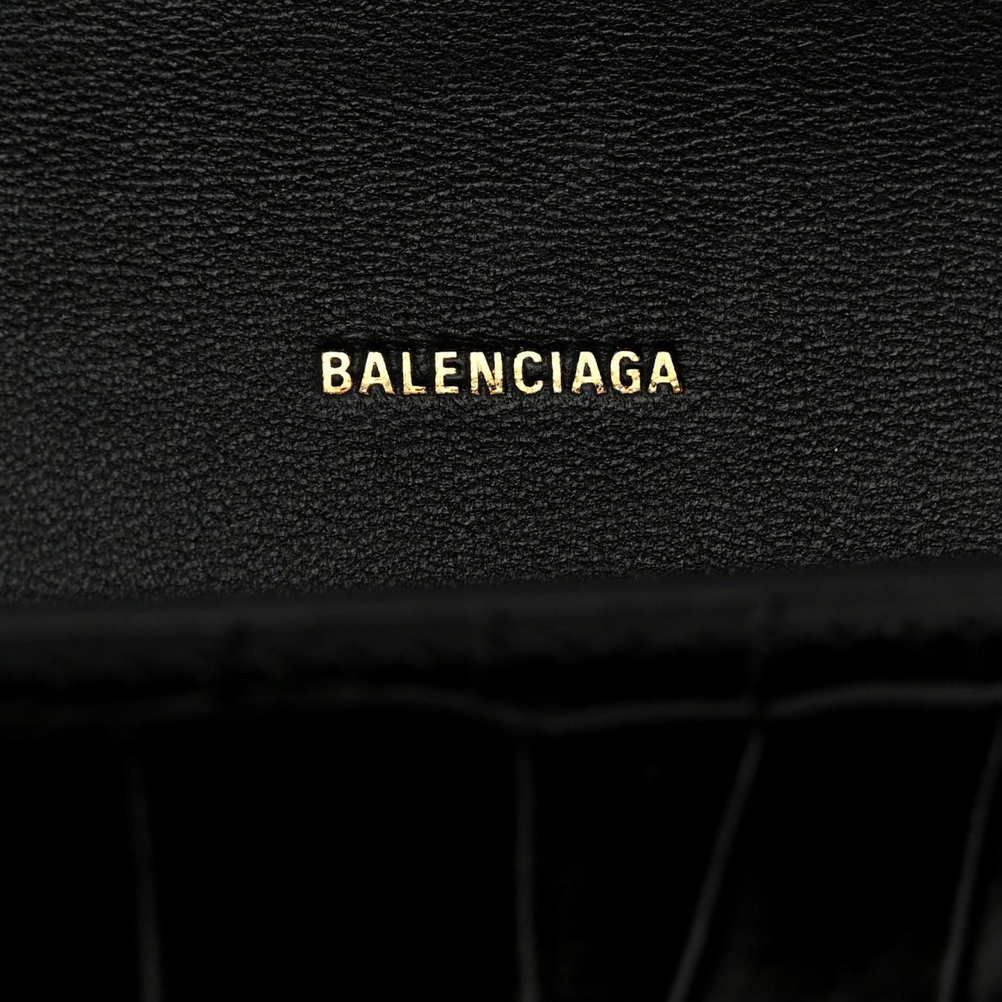 Shiny Calfskin Crocodile Embossed Hourglass Flap Flat Pouch Black