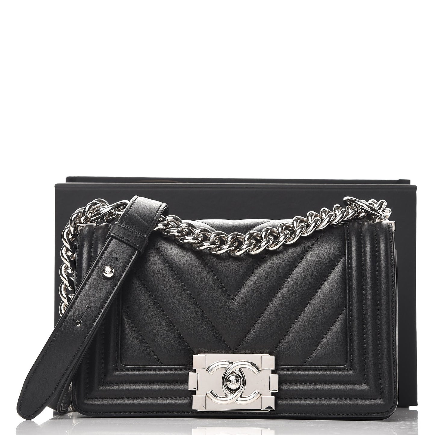 Calfskin Chevron Quilted Small Boy Flap Black