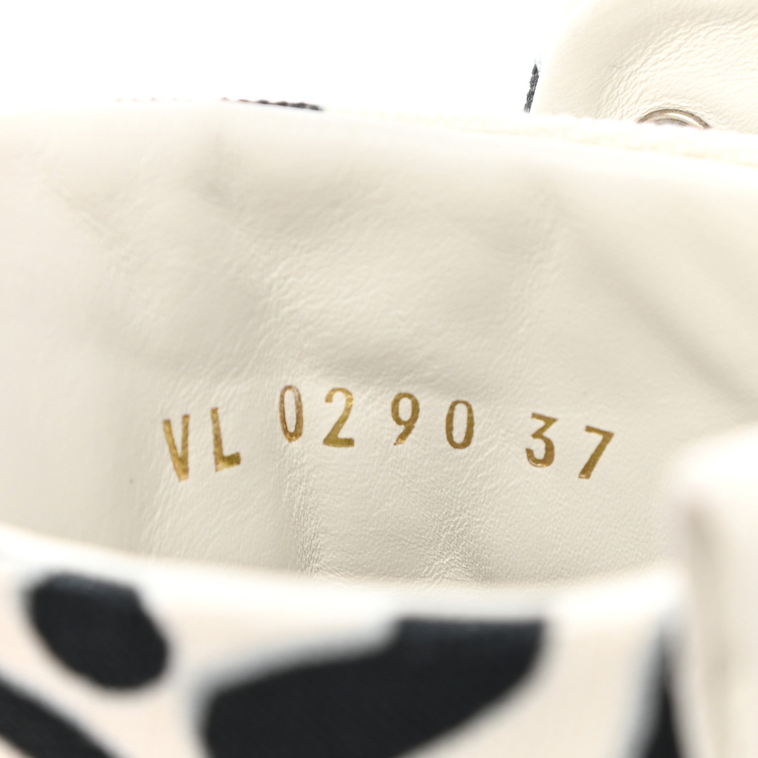 Louis Vuitton X UF Calfskin Tufted Monogram Stellar Sneaker Boots 37 White Black 8 of 12