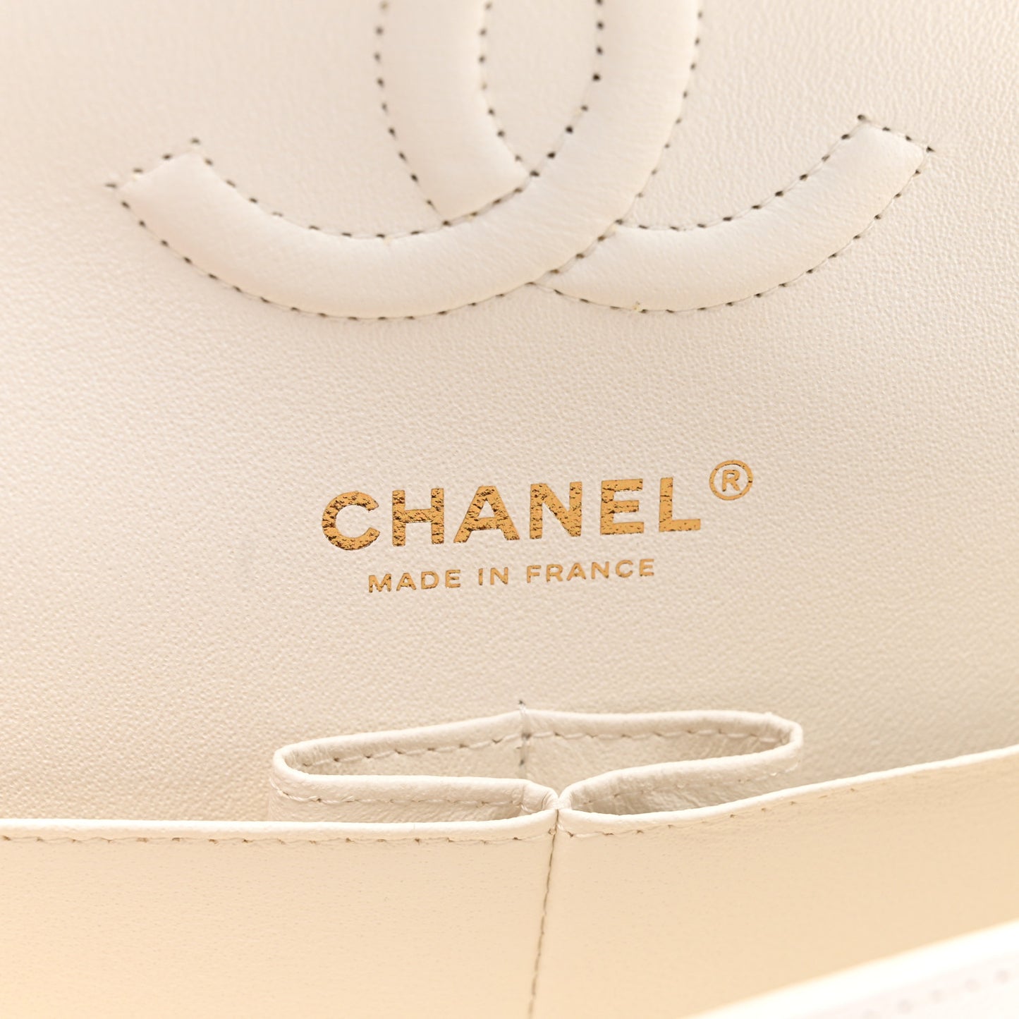 Caviar Quilted Medium Double Flap White