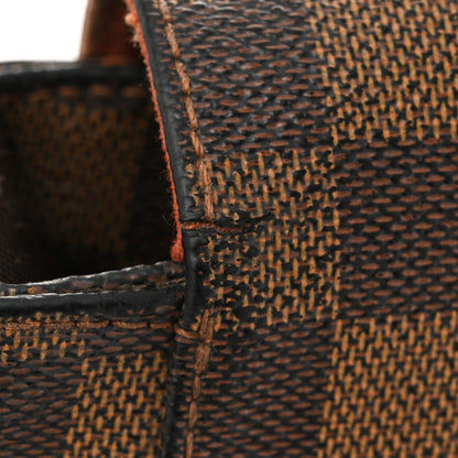 Louis Vuitton Damier Ebene Bastille Messenger 12 of 17