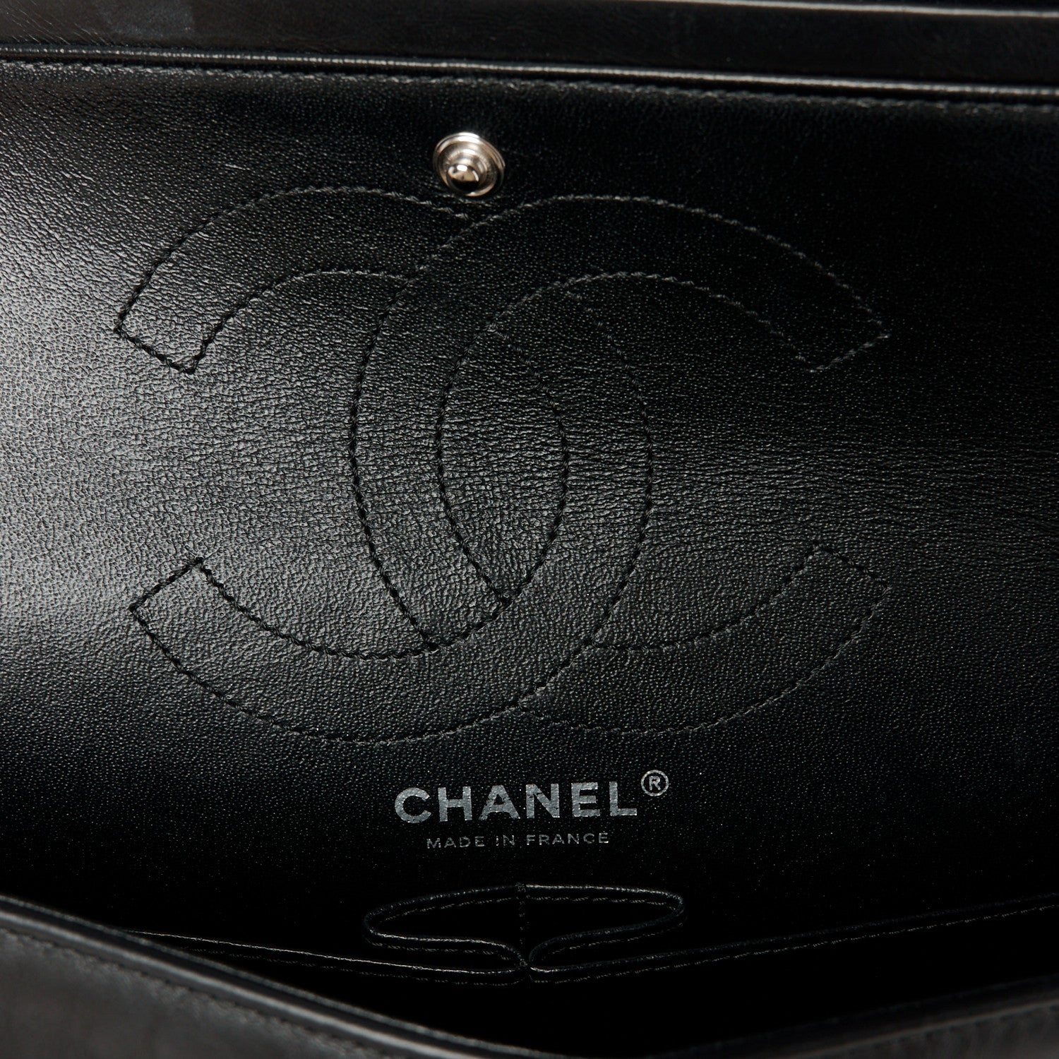 Chanel Aged Calfskin Chevron Quilted 2.55 Reissue 226 So Black 5 of 9