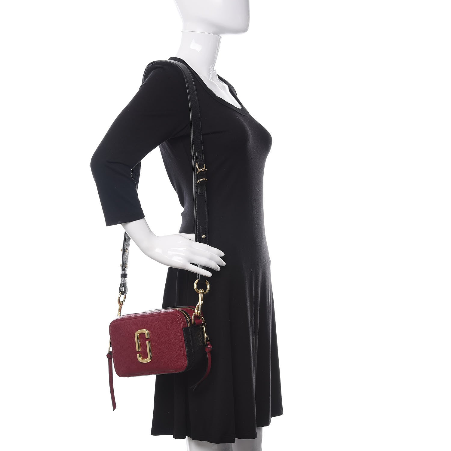 Marc Jacobs Supple Natural Grain Calfskin Softshot 21 Crossbody Bag Burgundy 2 of 9
