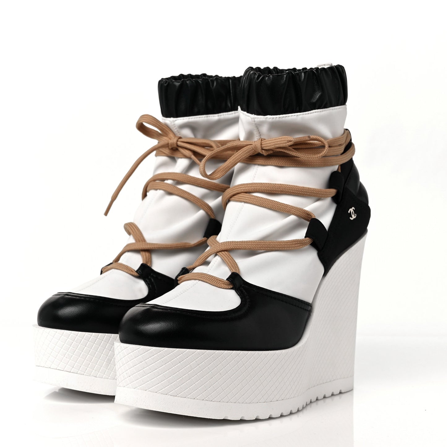 Patent Calfskin Runway Wedge Short Platform Boots 39.5 Black White Beige